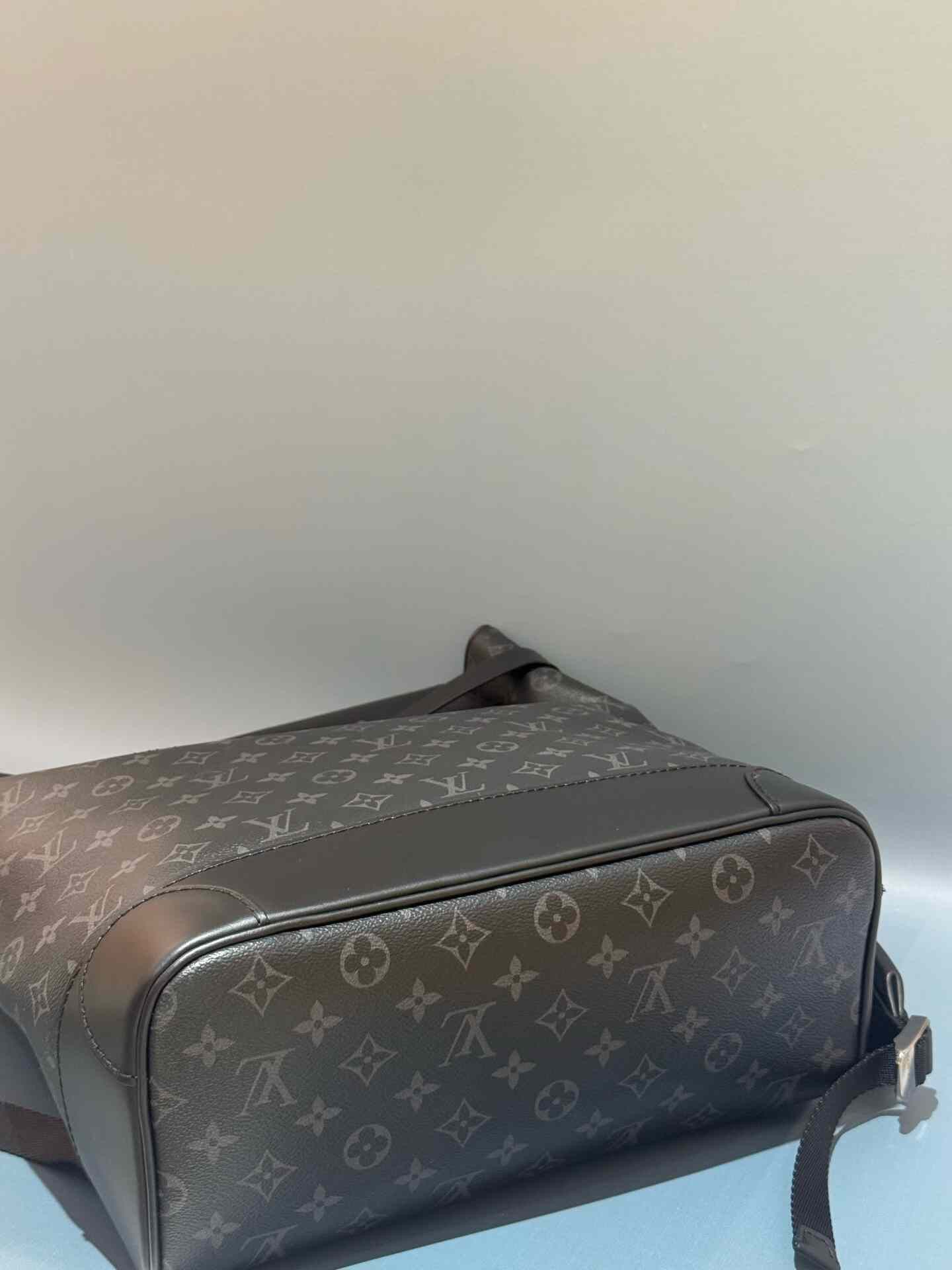 Louis Vuitton Pre-loved Bag Very good condition Size ONE SIZE - 6 Thumbnail