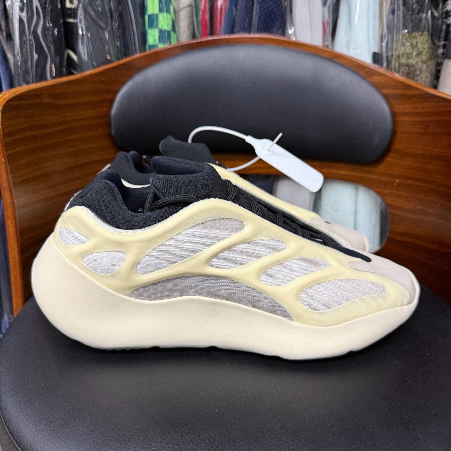 Adidas Adidas Lowtop Sneakers 10 Men Size US 10 / EU 43 - 4 Thumbnail