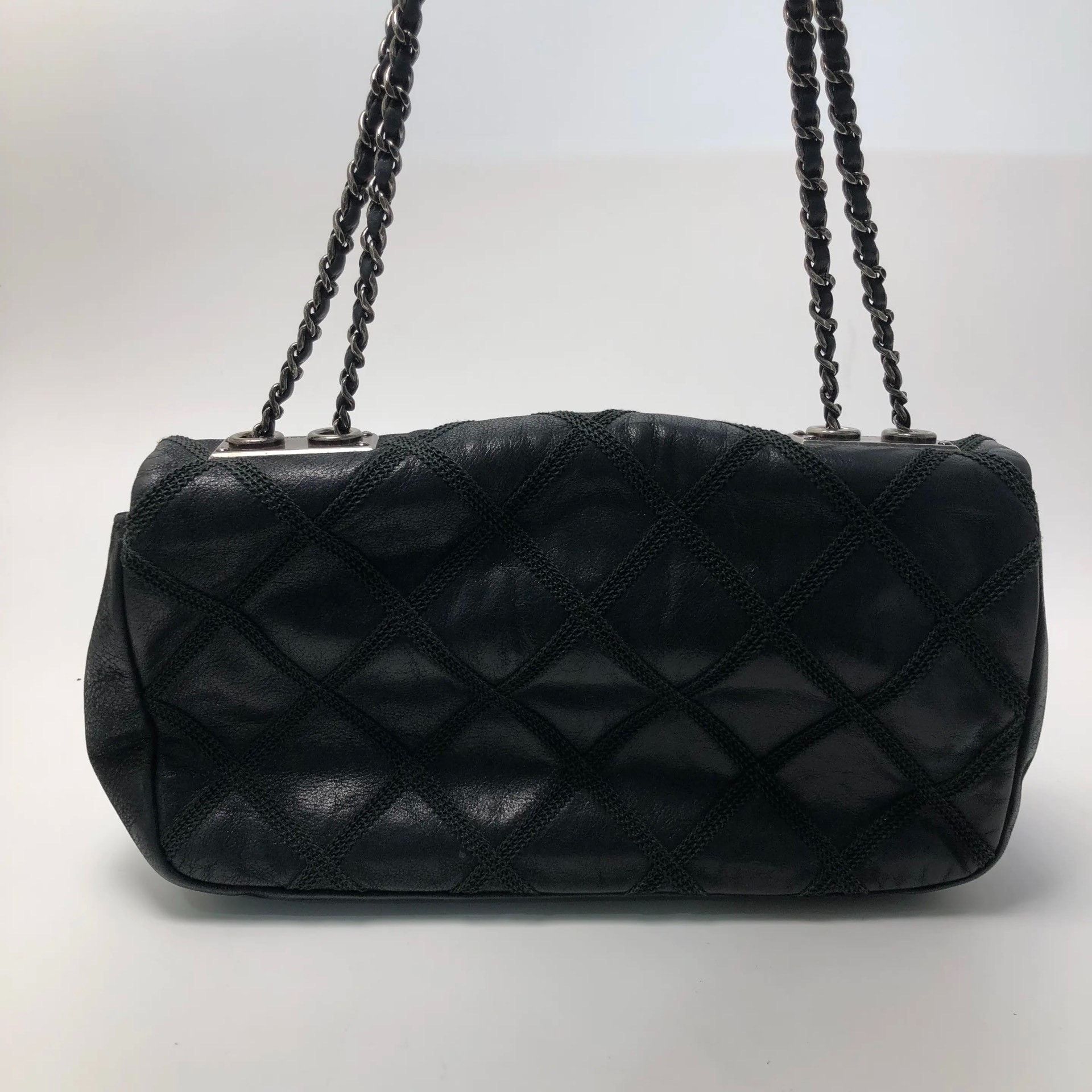 Chanel Pre-loved Bag Very good condition Size ONE SIZE - 5 Thumbnail