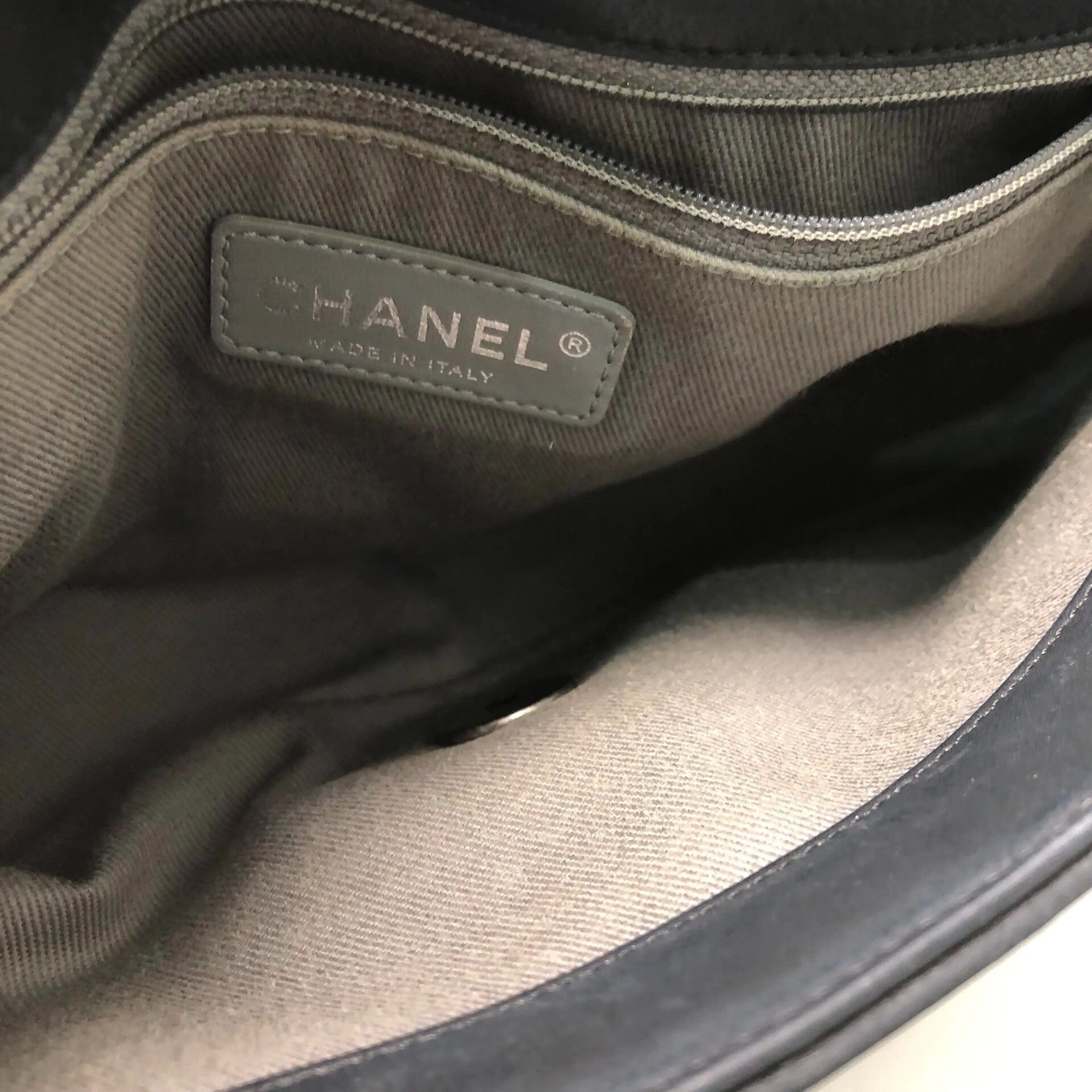 Chanel Pre-loved Bag Very good condition Size ONE SIZE - 7 Thumbnail