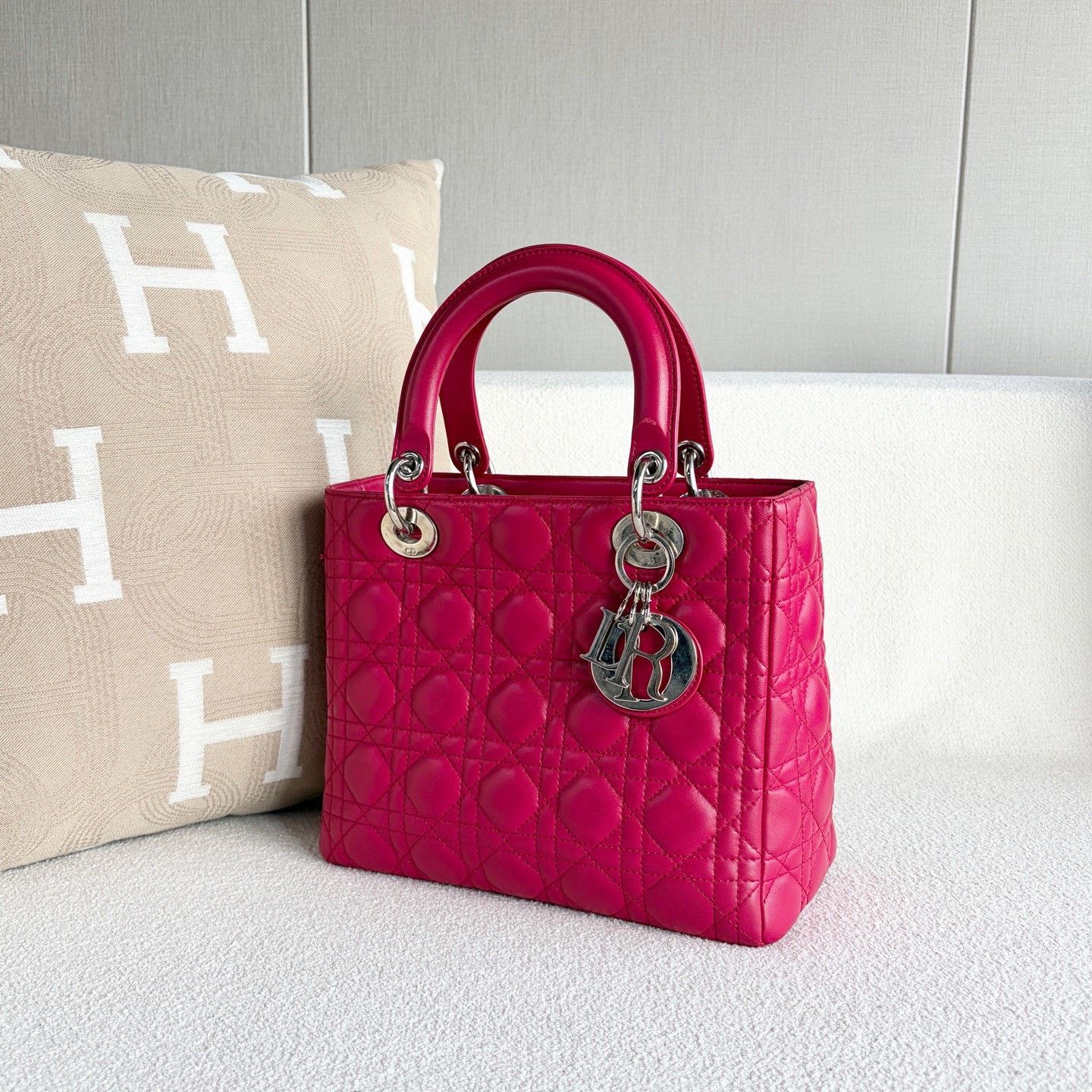 Dior Pre-loved Bag Very good condition Size ONE SIZE - 4 Thumbnail