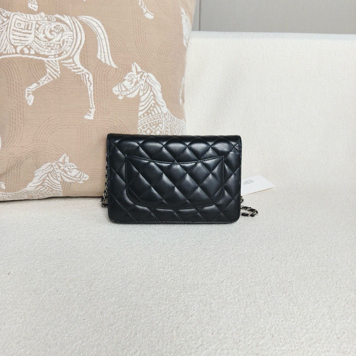 Chanel Pre-loved Bag Very good condition Size ONE SIZE - 3 Thumbnail