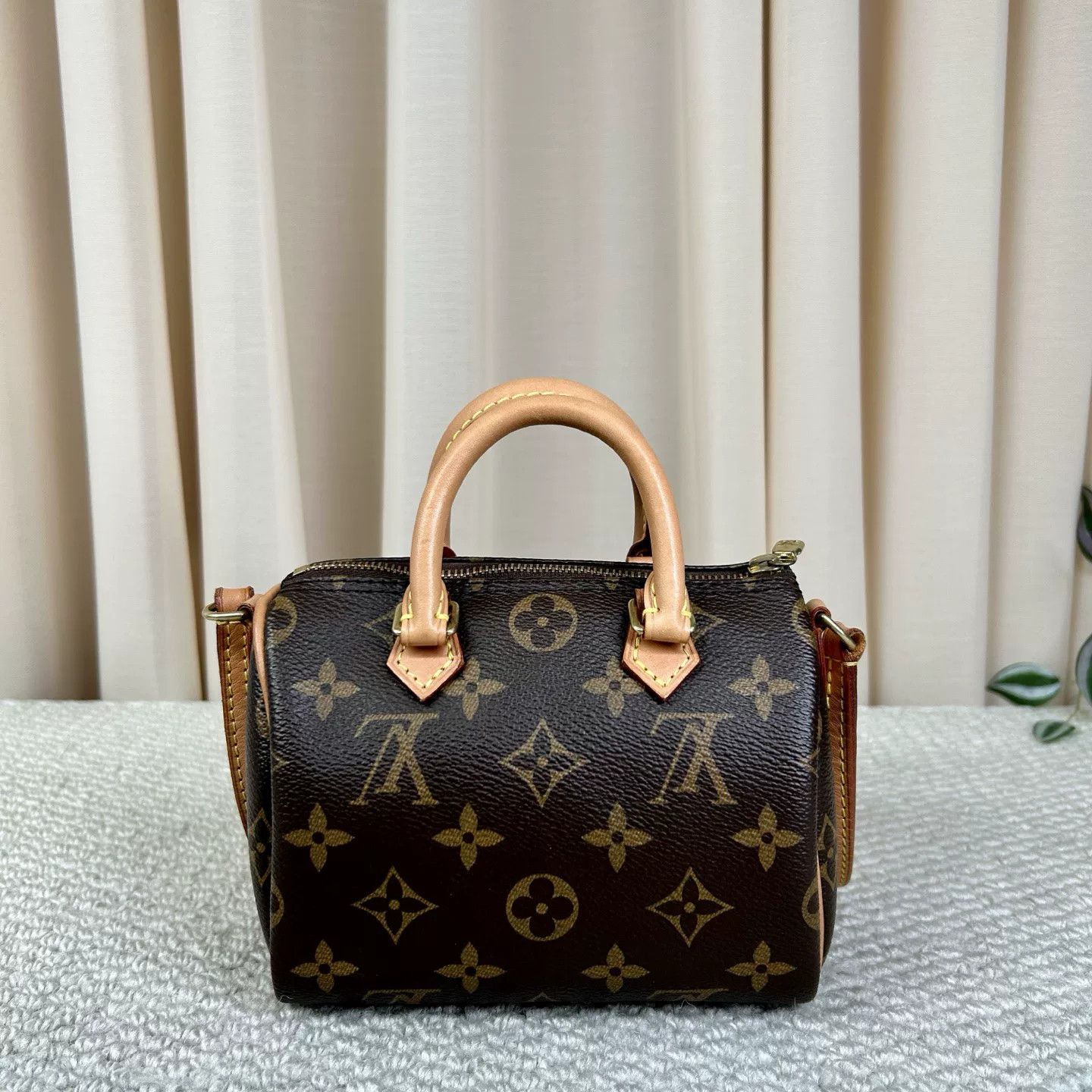 Louis Vuitton Pre-loved Bag Very good condition Size ONE SIZE - 2 Thumbnail