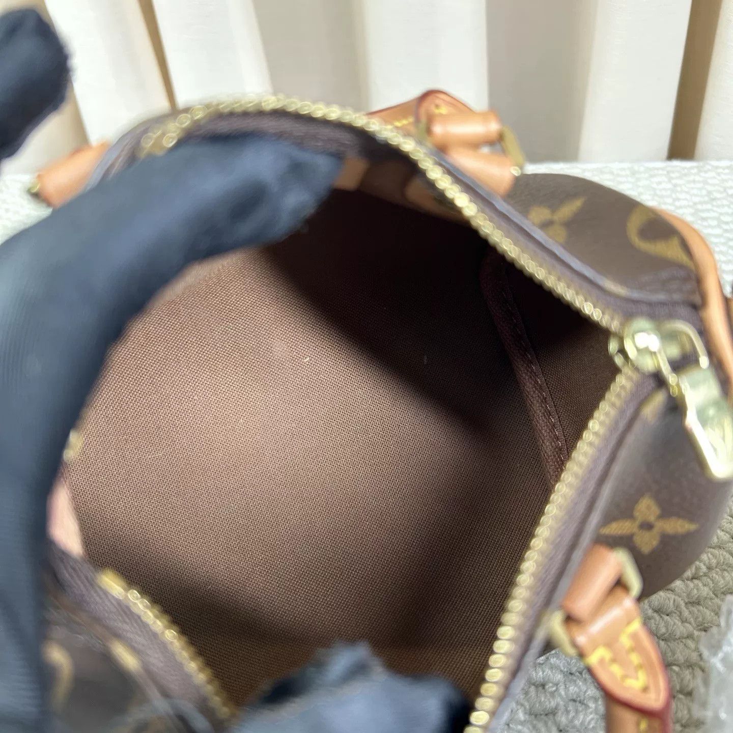 Louis Vuitton Pre-loved Bag Very good condition Size ONE SIZE - 5 Thumbnail