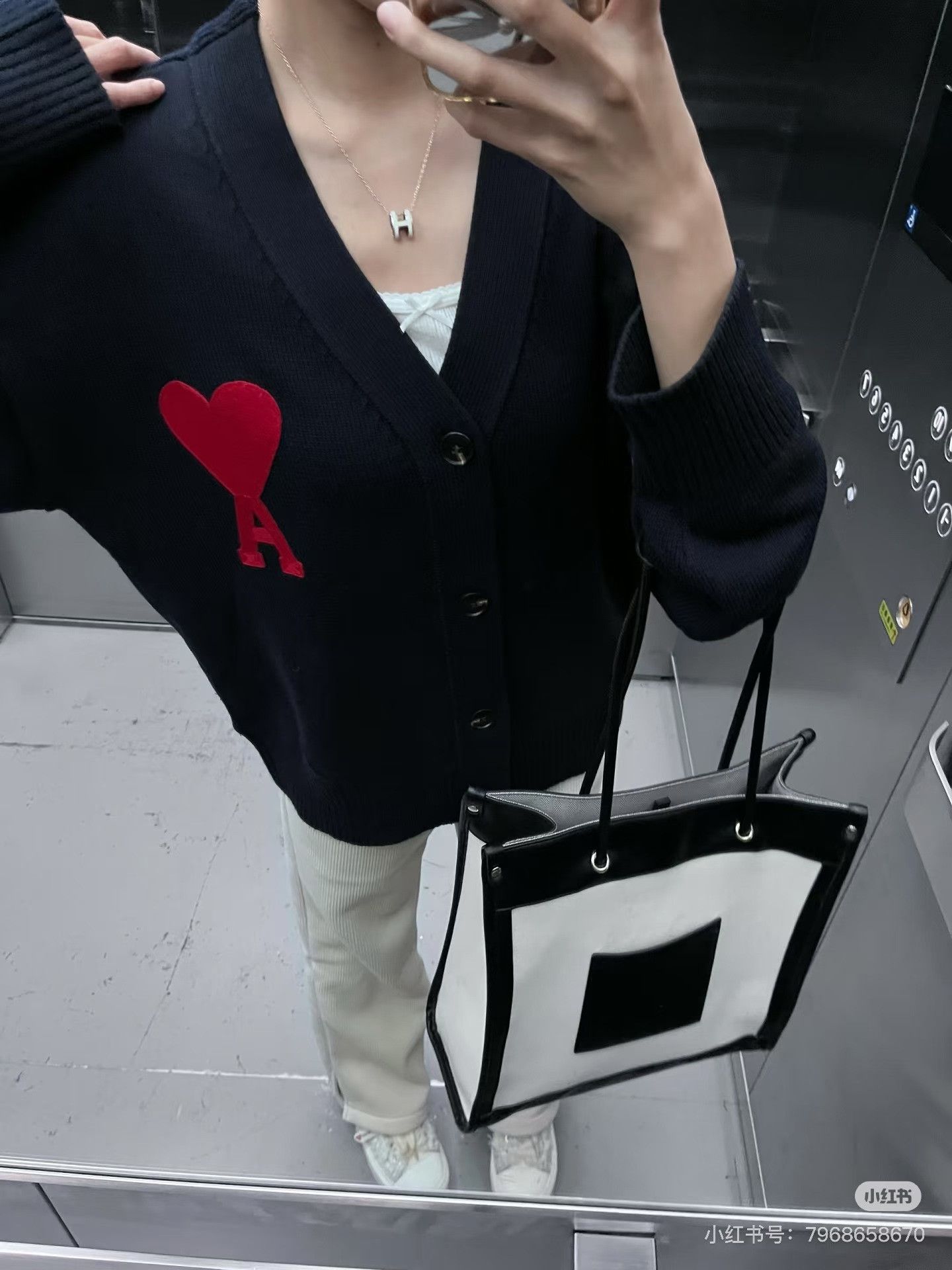 AMI Ami Wool Black Sweater M Women Size M / US 6-8 / IT 42-44 - 5 Thumbnail