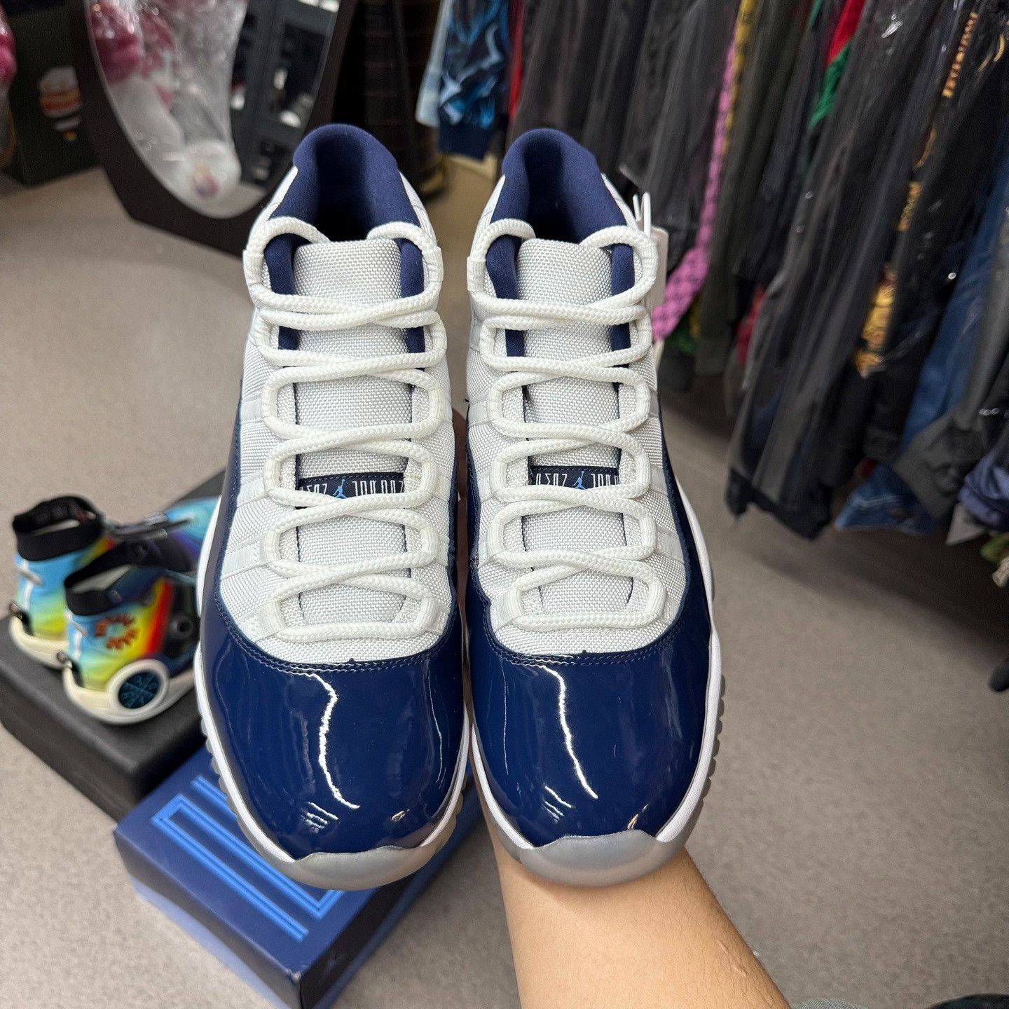 Nike Nike AJ11 Blue Lowtop Sneakers 12 Men Size US 12 / EU 45 - 5 Thumbnail