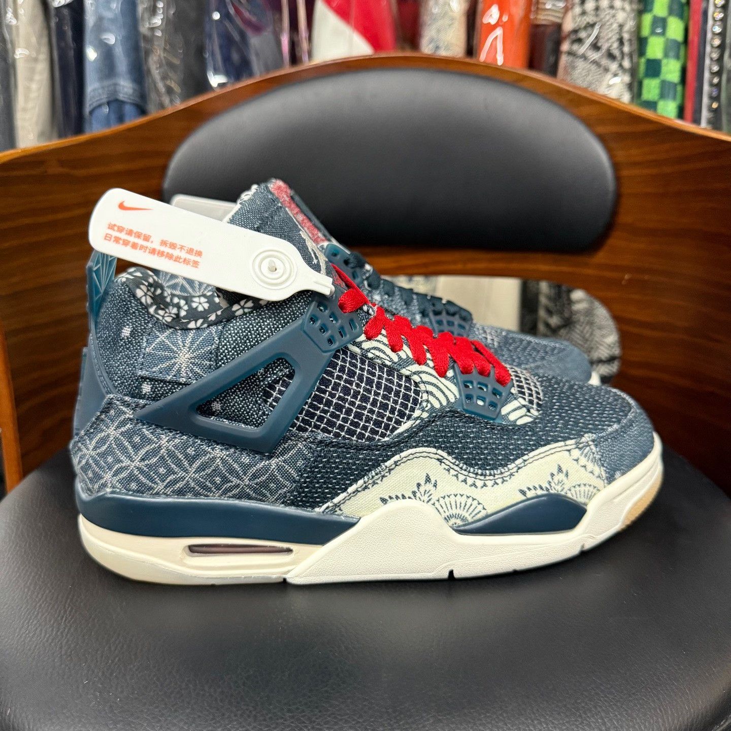 Nike Nike AJ4 Denim Lowtop Sneakers 7.5 Men Size US 7.5 / EU 40-41 - 4 Thumbnail