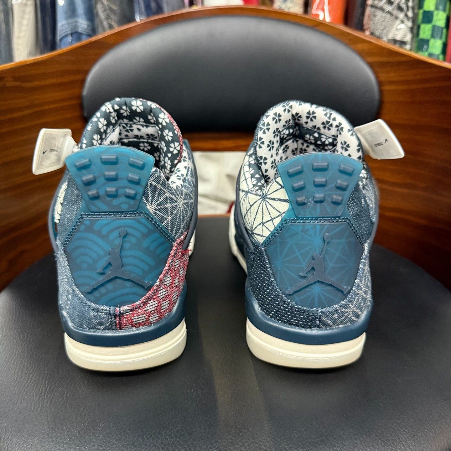 Nike Nike AJ4 Denim Lowtop Sneakers 7.5 Men Size US 7.5 / EU 40-41 - 3 Thumbnail