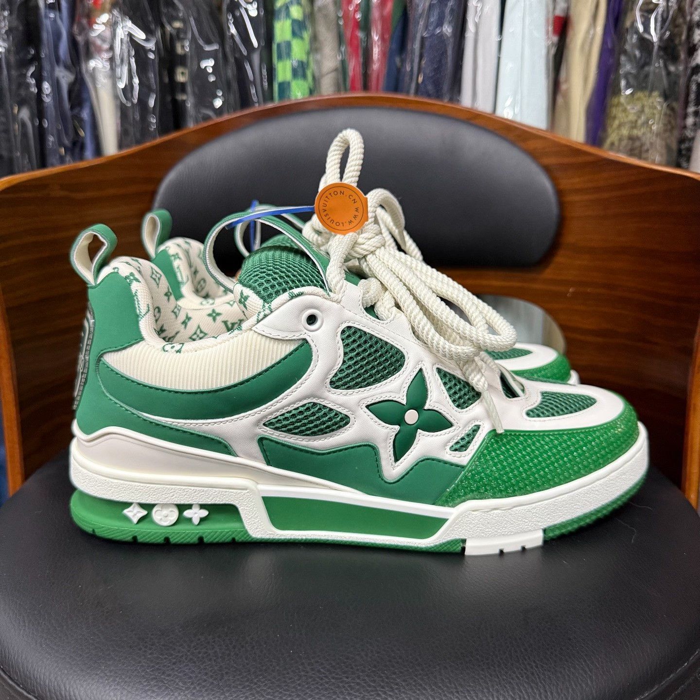 Louis Vuitton Louis Vuitton Skate Green Lowtop Sneakers 9.5 Men Size US 9.5 / EU 42-43 - 4 Thumbnail