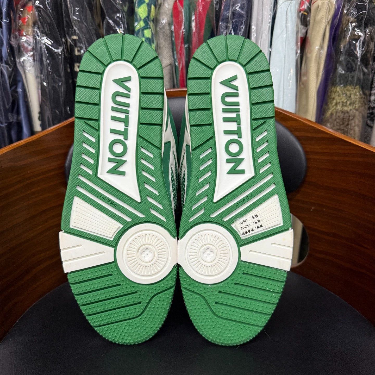 Louis Vuitton Louis Vuitton Skate Green Lowtop Sneakers 9.5 Men Size US 9.5 / EU 42-43 - 8 Thumbnail