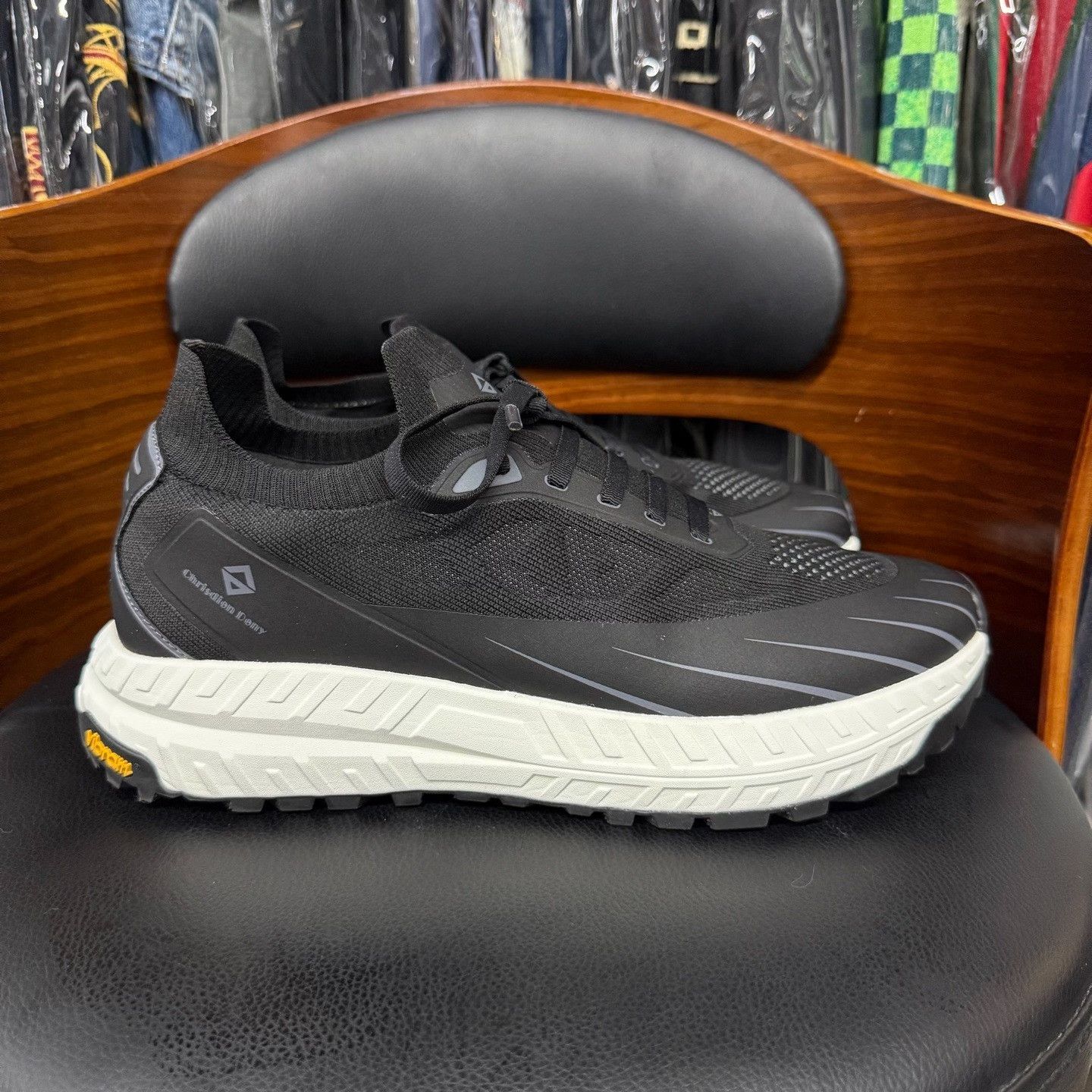 Other Black Lowtop Sneakers 9 Men Size US 9 / EU 42 - 4 Thumbnail