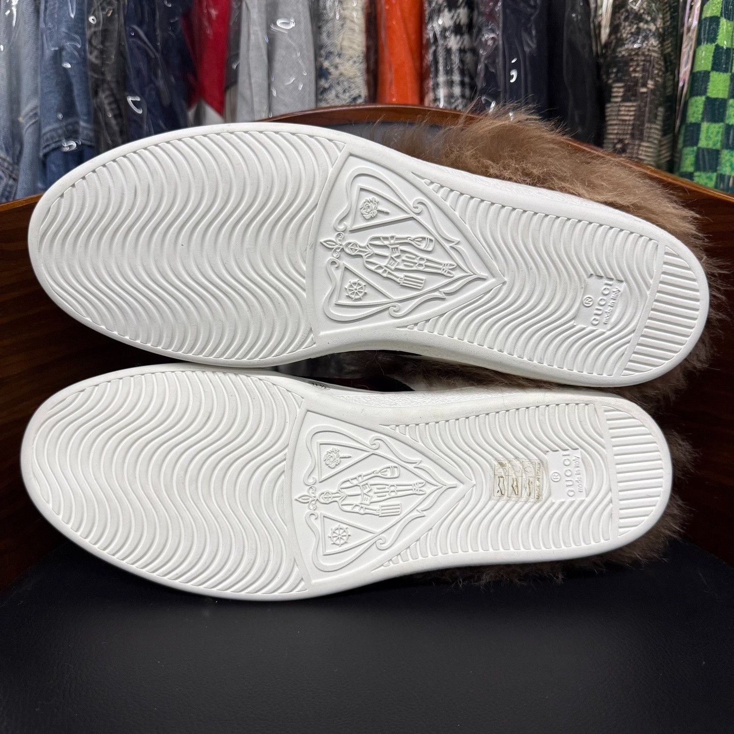 Gucci Gucci White Lowtop Sneakers 12 Men Size US 12 / EU 45 - 9 Thumbnail