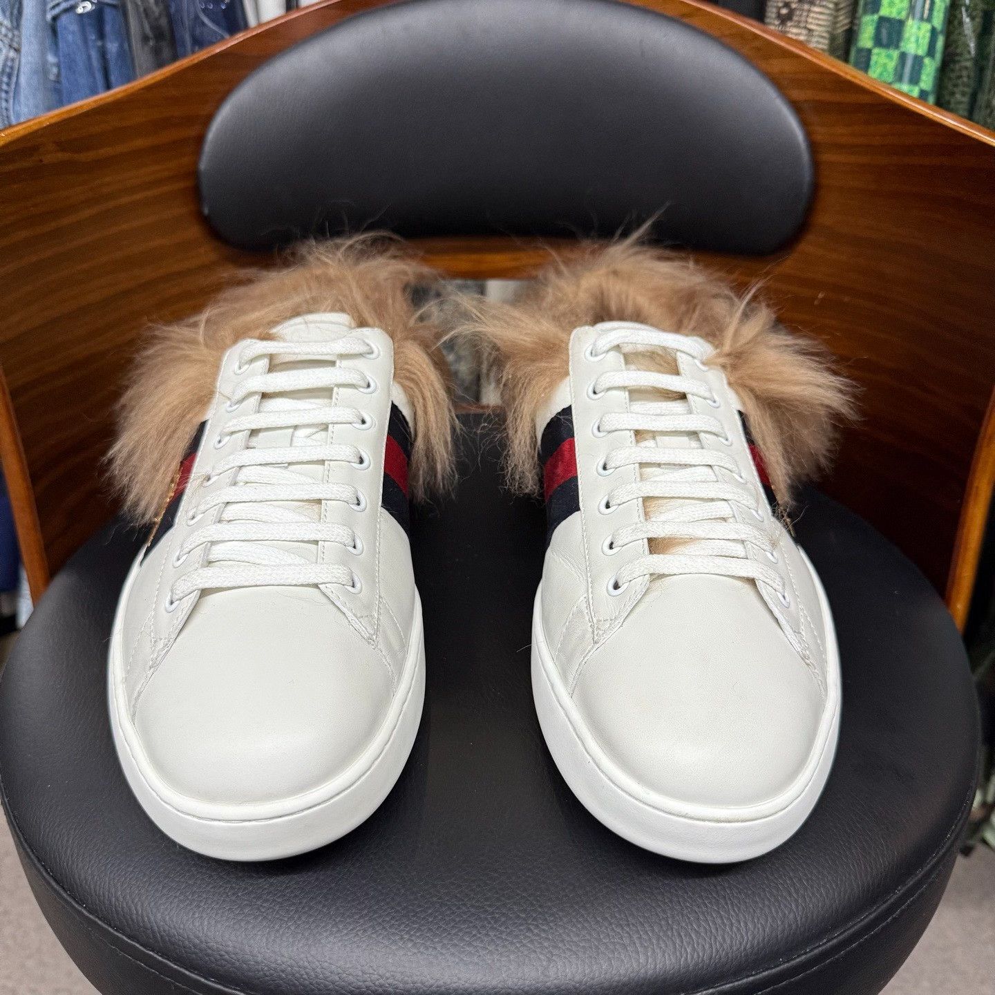 Gucci Gucci White Lowtop Sneakers 12 Men Size US 12 / EU 45 - 2 Thumbnail