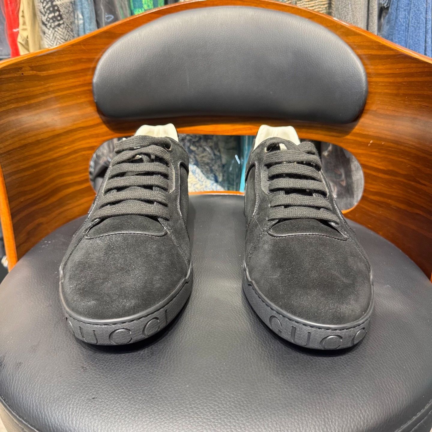 Gucci Gucci Lowtop Sneakers 9 Men Size US 9 / EU 42 - 2 Thumbnail