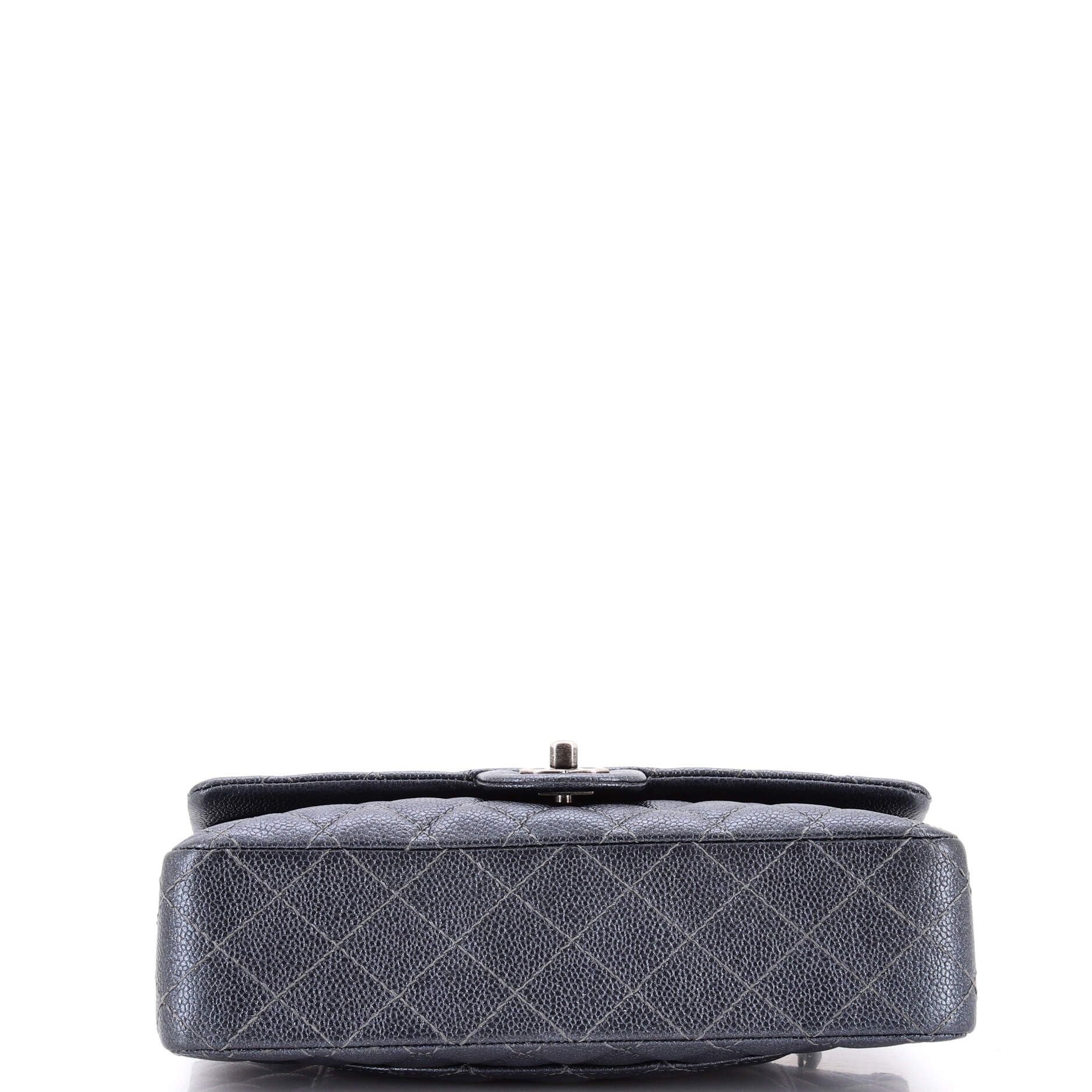 Chanel Classic Double Flap Bag Size ONE SIZE - 4 Thumbnail