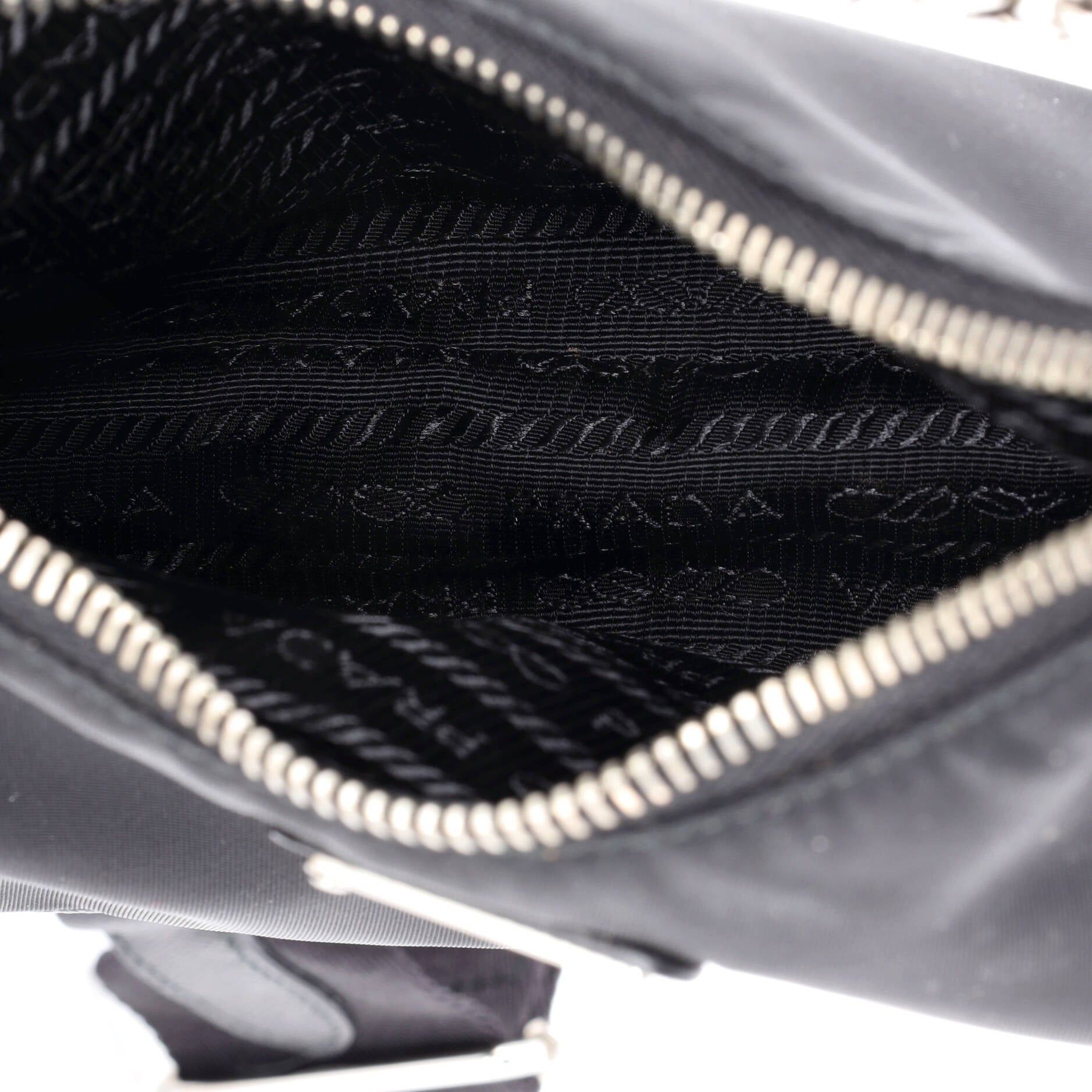 Prada Re-Edition 2005 Shoulder Bag Size ONE SIZE - 5 Thumbnail