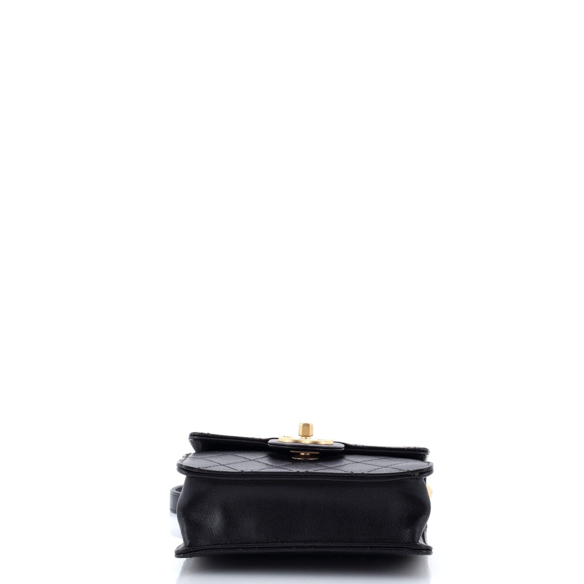 Chanel Chic Pearls Flap Bag Size ONE SIZE - 4 Thumbnail