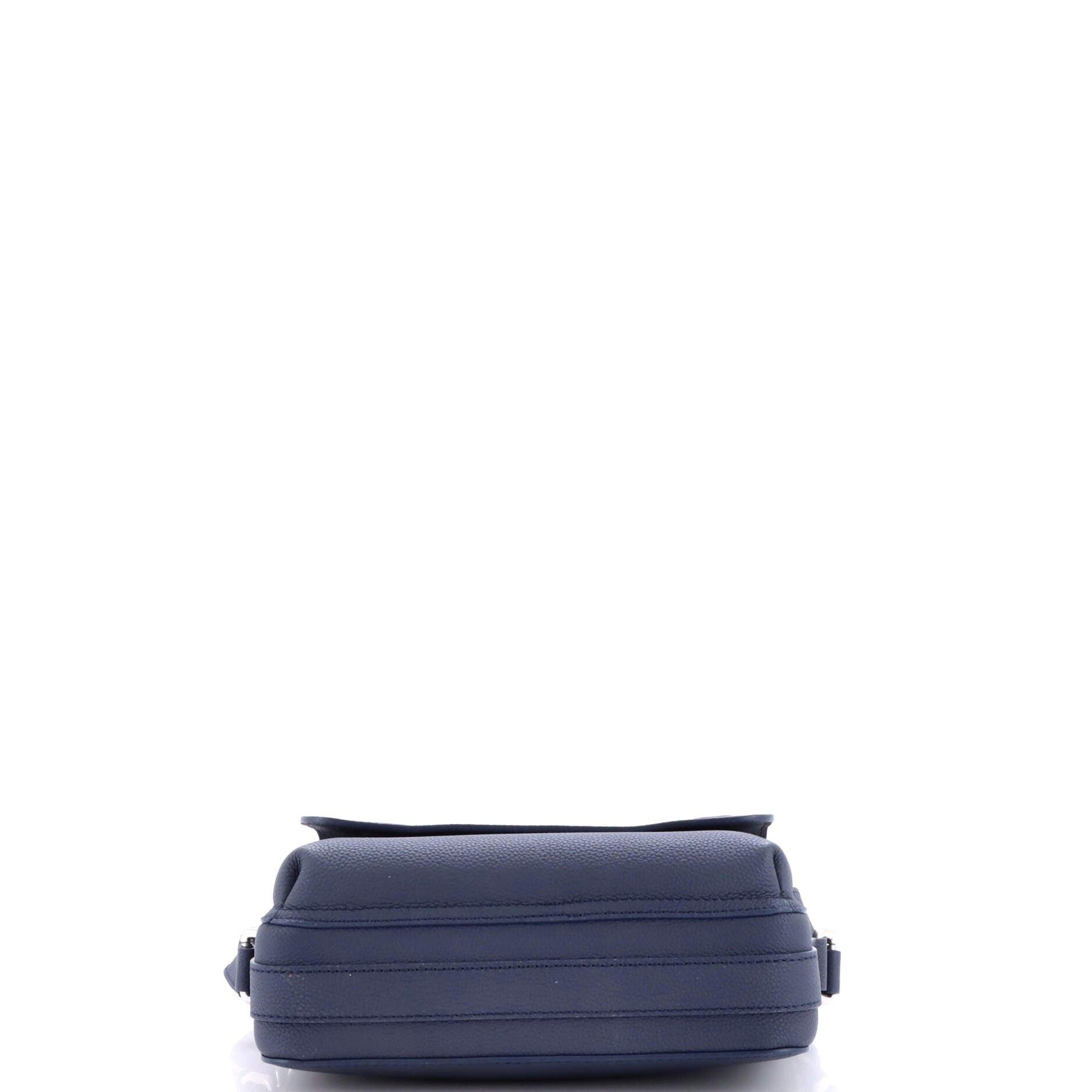 Louis Vuitton Aerogram Boarding Messenger Size ONE SIZE - 4 Thumbnail