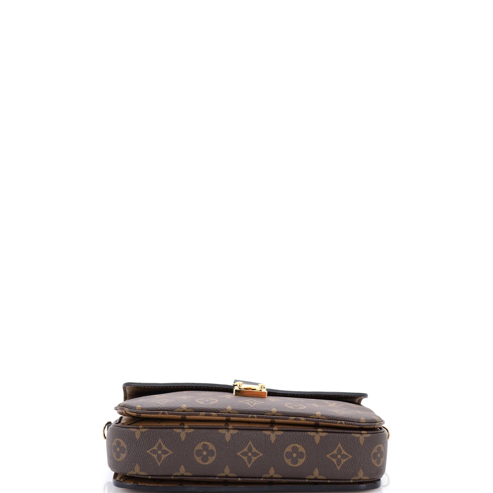 Louis Vuitton Pochette Metis Size ONE SIZE - 4 Thumbnail