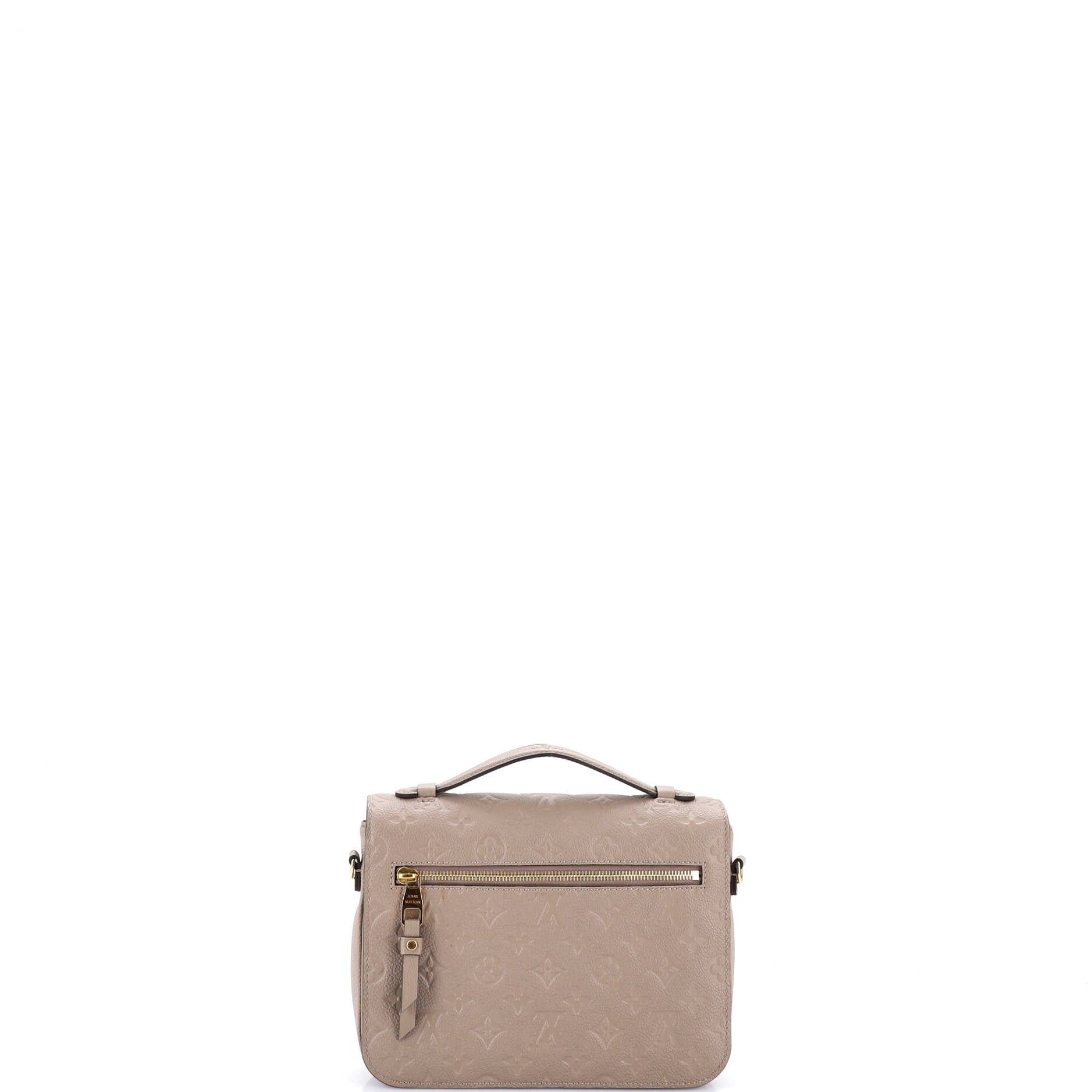 Louis Vuitton Pochette Metis Size ONE SIZE - 3 Thumbnail