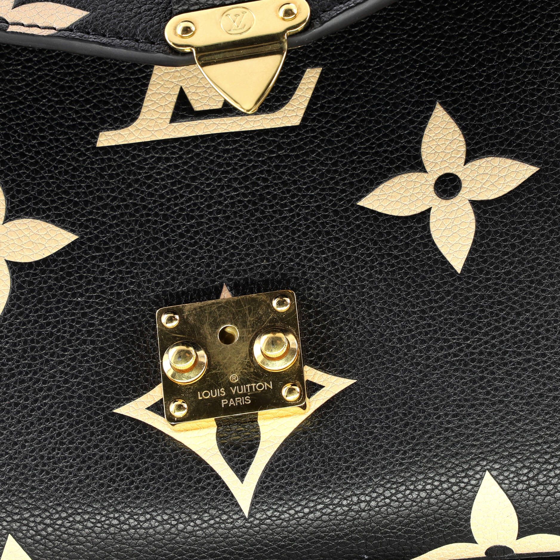 Louis Vuitton Pochette Metis Size ONE SIZE - 8 Thumbnail