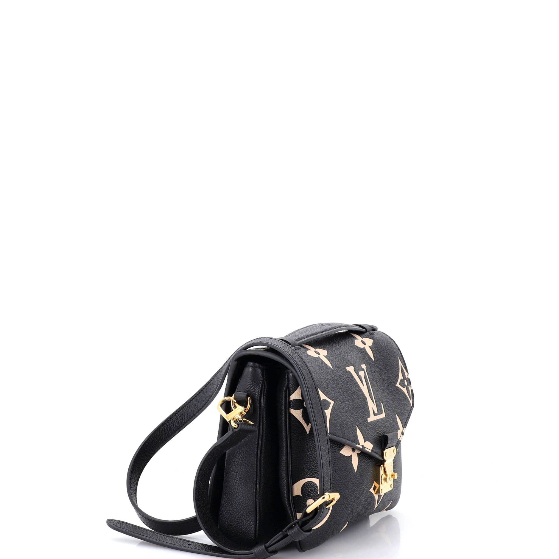 Louis Vuitton Pochette Metis Size ONE SIZE - 2 Thumbnail
