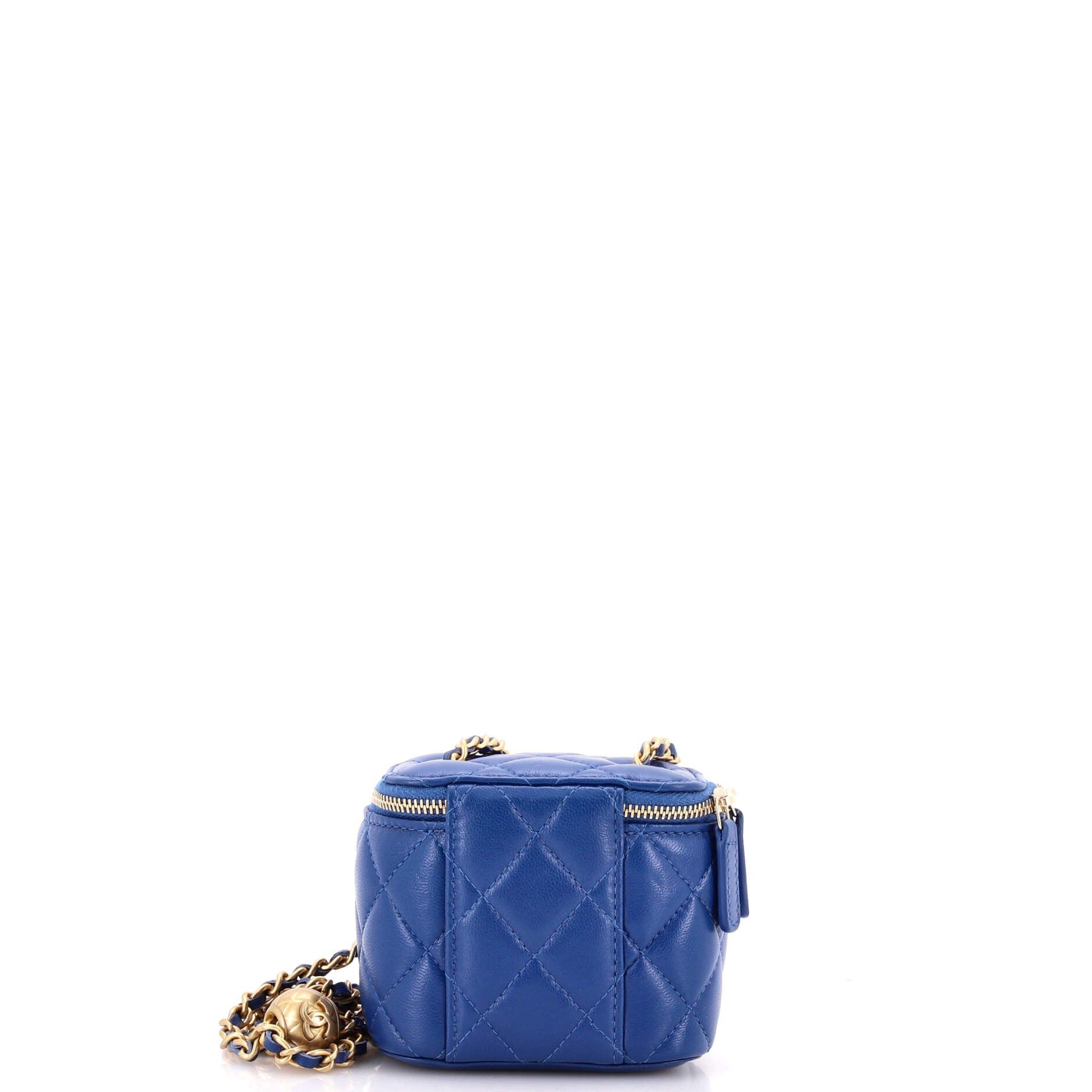 Chanel Pearl Crush Vanity Case with Chain Size ONE SIZE - 3 Thumbnail