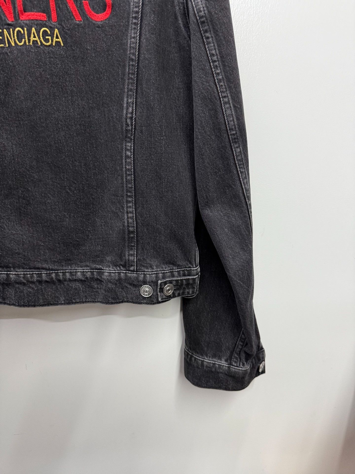 Balenciaga Balenciaga Denim Light Jacket 44 Men Size US L / EU 52-54 / 3 - 6 Thumbnail
