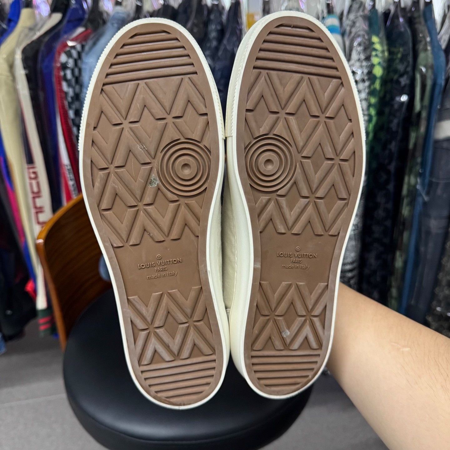 Louis Vuitton Louis Vuitton Canvas Hitop Sneakers 41 Men Size US 8.5 / EU 41-42 - 9 Thumbnail