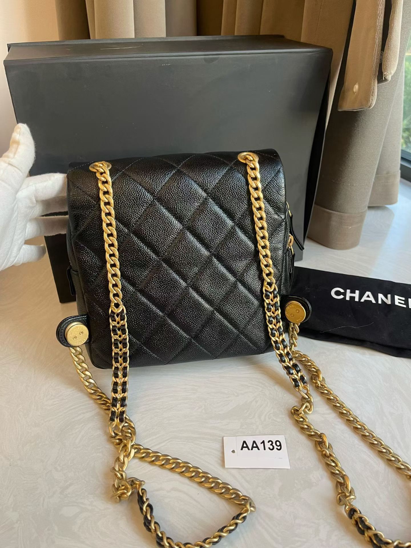 Chanel Pre-loved Bag Very good condition Size ONE SIZE - 6 Thumbnail