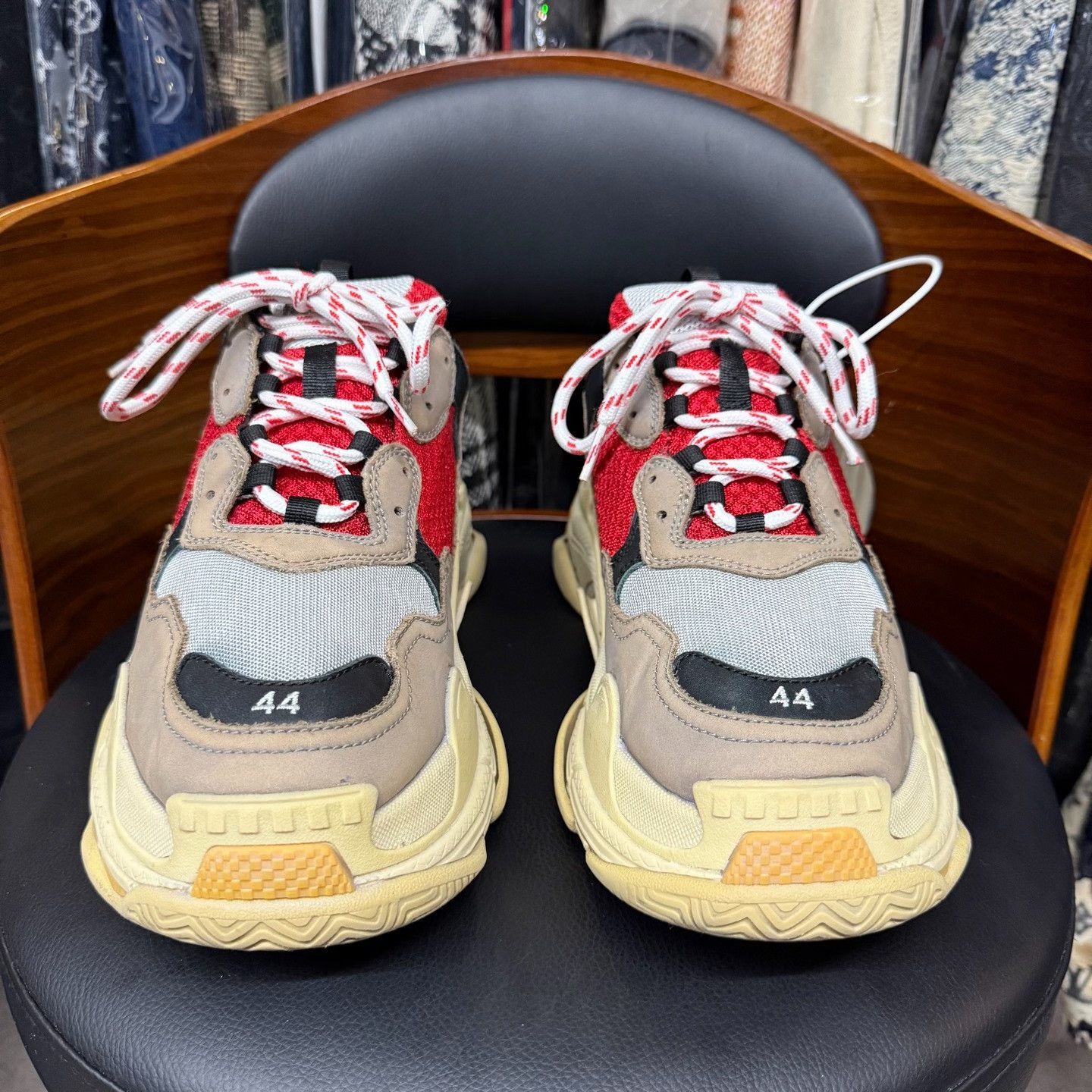 Balenciaga Balenciaga Distressed Blue Lowtop Sneakers 10.5 Men Size US 10.5 / EU 43-44 - 2 Thumbnail