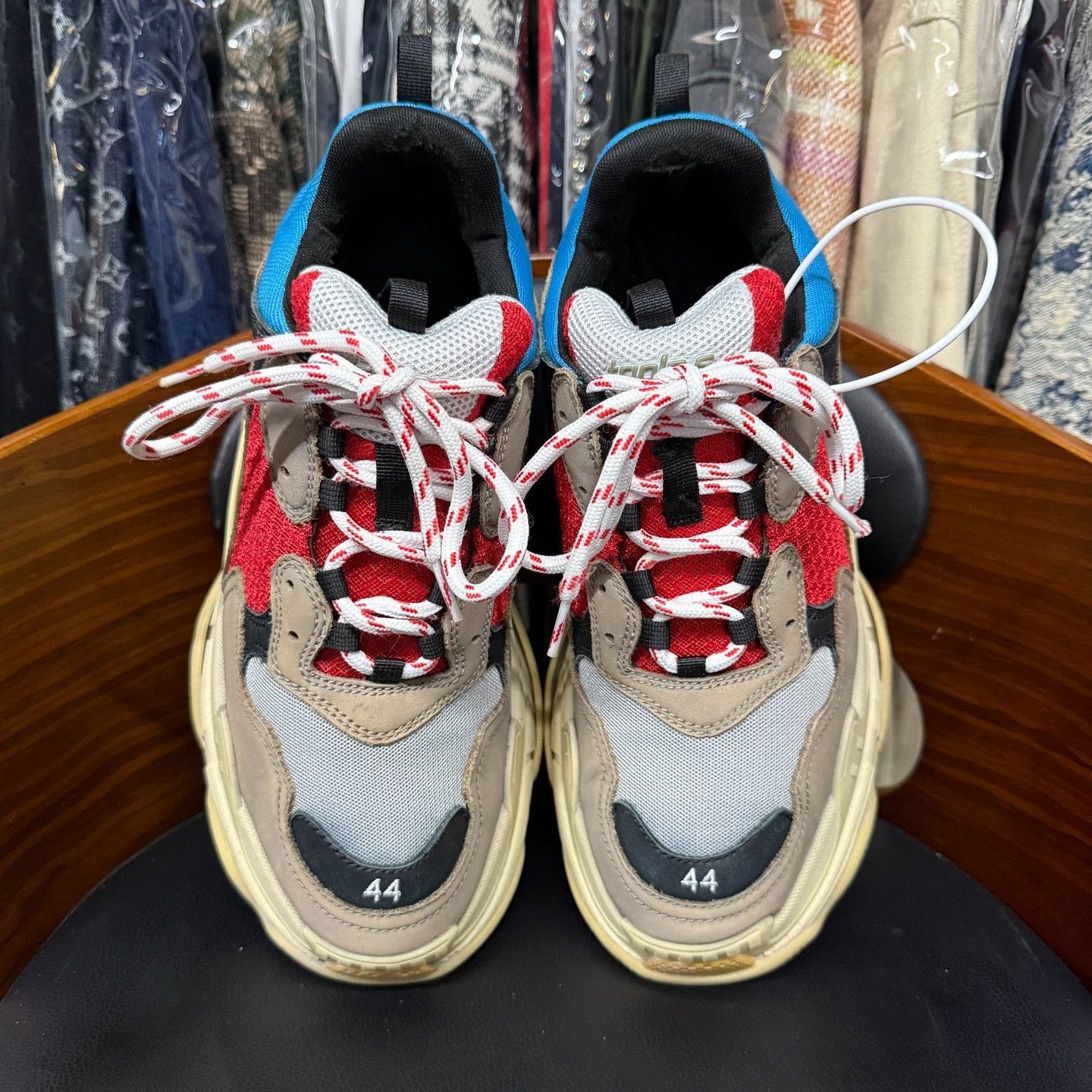Balenciaga Balenciaga Distressed Blue Lowtop Sneakers 10.5 Men Size US 10.5 / EU 43-44 - 5 Thumbnail