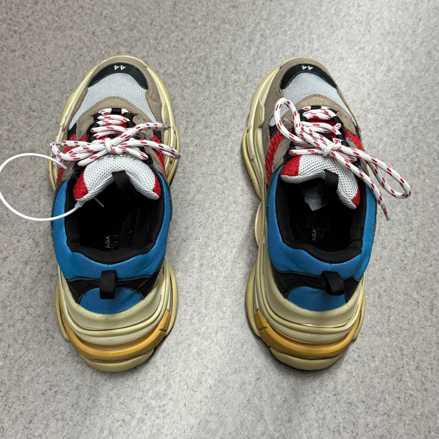 Balenciaga Balenciaga Distressed Blue Lowtop Sneakers 10.5 Men Size US 10.5 / EU 43-44 - 8 Thumbnail
