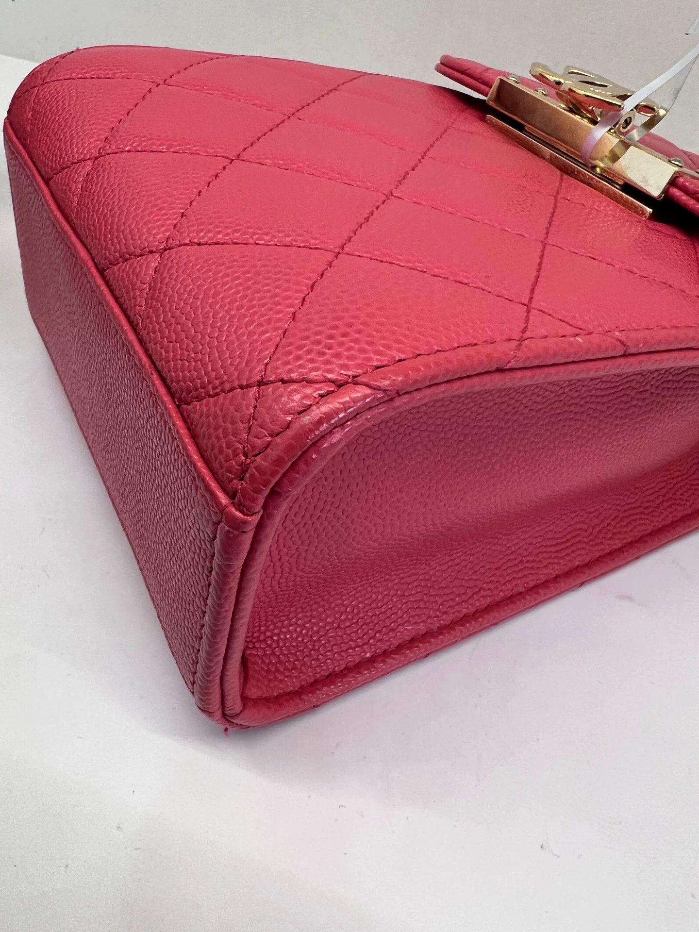 Chanel Pre-loved Bag Very good condition Size ONE SIZE - 3 Thumbnail