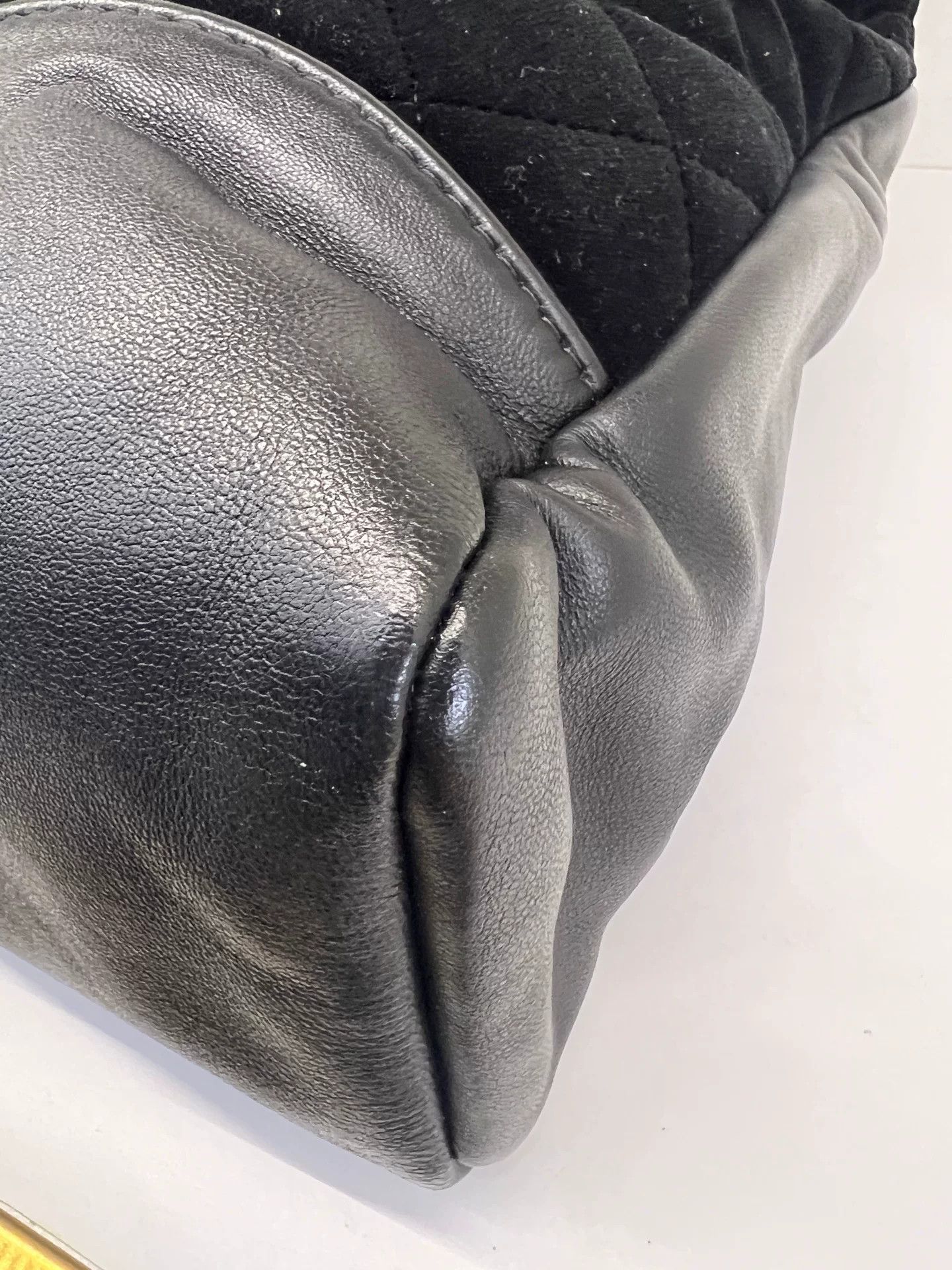 Chanel Pre-loved Bag Very good condition Size ONE SIZE - 9 Thumbnail