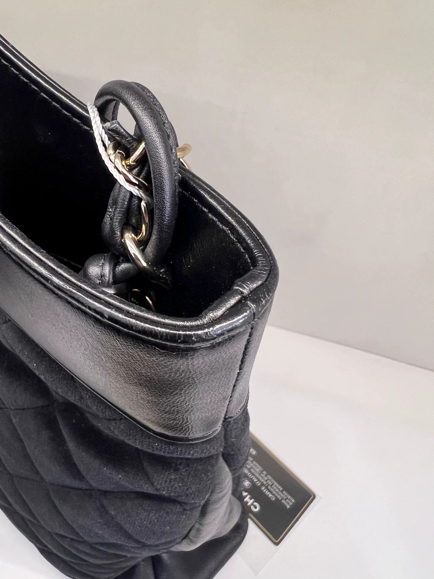 Chanel Pre-loved Bag Very good condition Size ONE SIZE - 6 Thumbnail