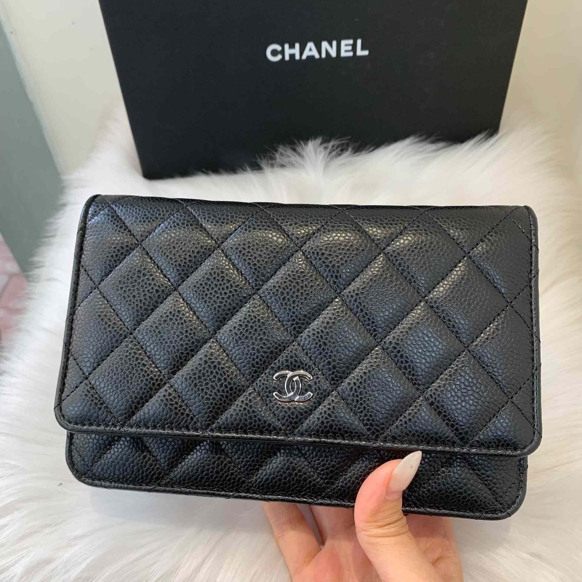 Chanel Pre-loved Bag Very good condition Size ONE SIZE - 2 Thumbnail