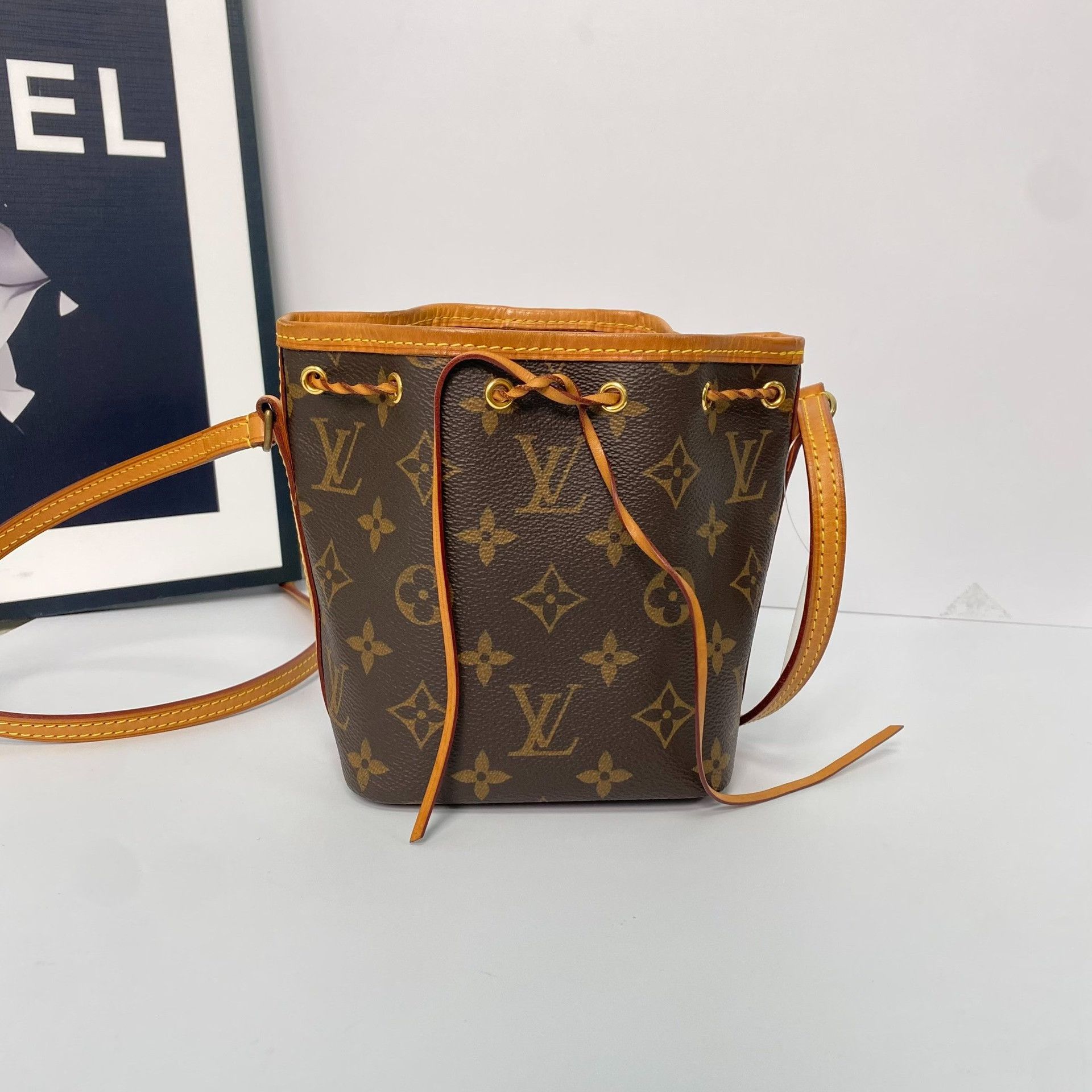 Louis Vuitton Pre-loved Bag Very good condition Size ONE SIZE - 2 Thumbnail