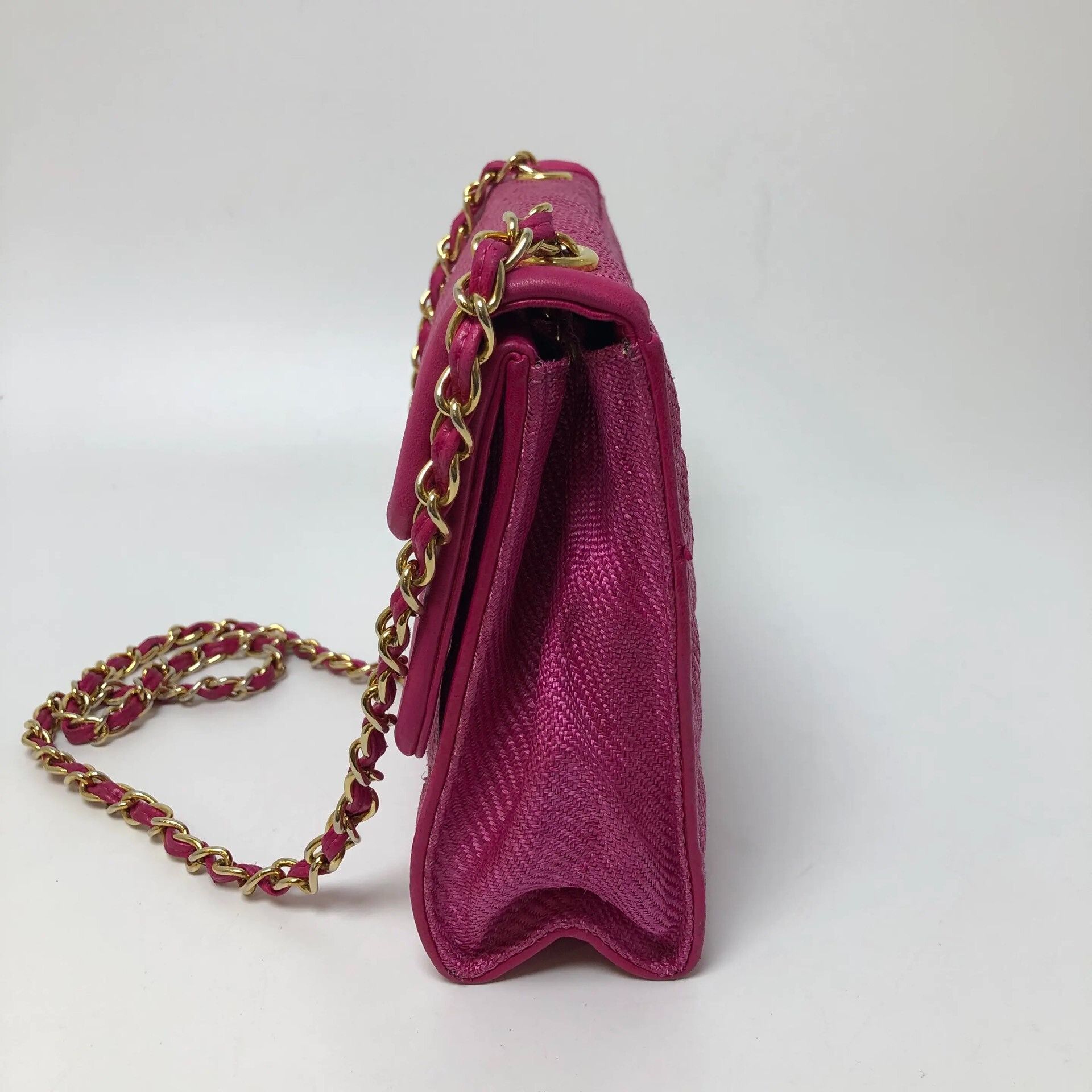 Chanel Pre-loved Bag Very good condition Size ONE SIZE - 4 Thumbnail