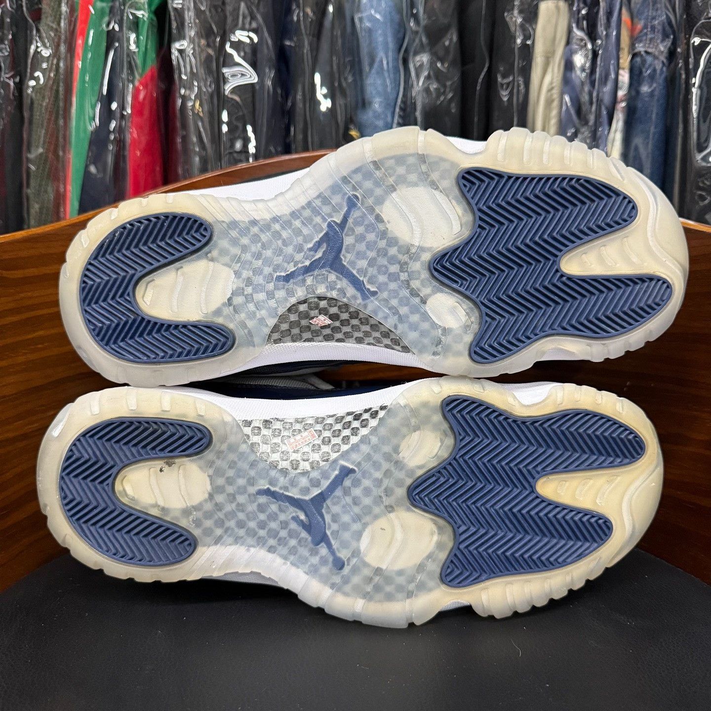 Nike Nike AJ11 Blue Lowtop Sneakers 11 Men Size US 11 / EU 44 - 9 Thumbnail