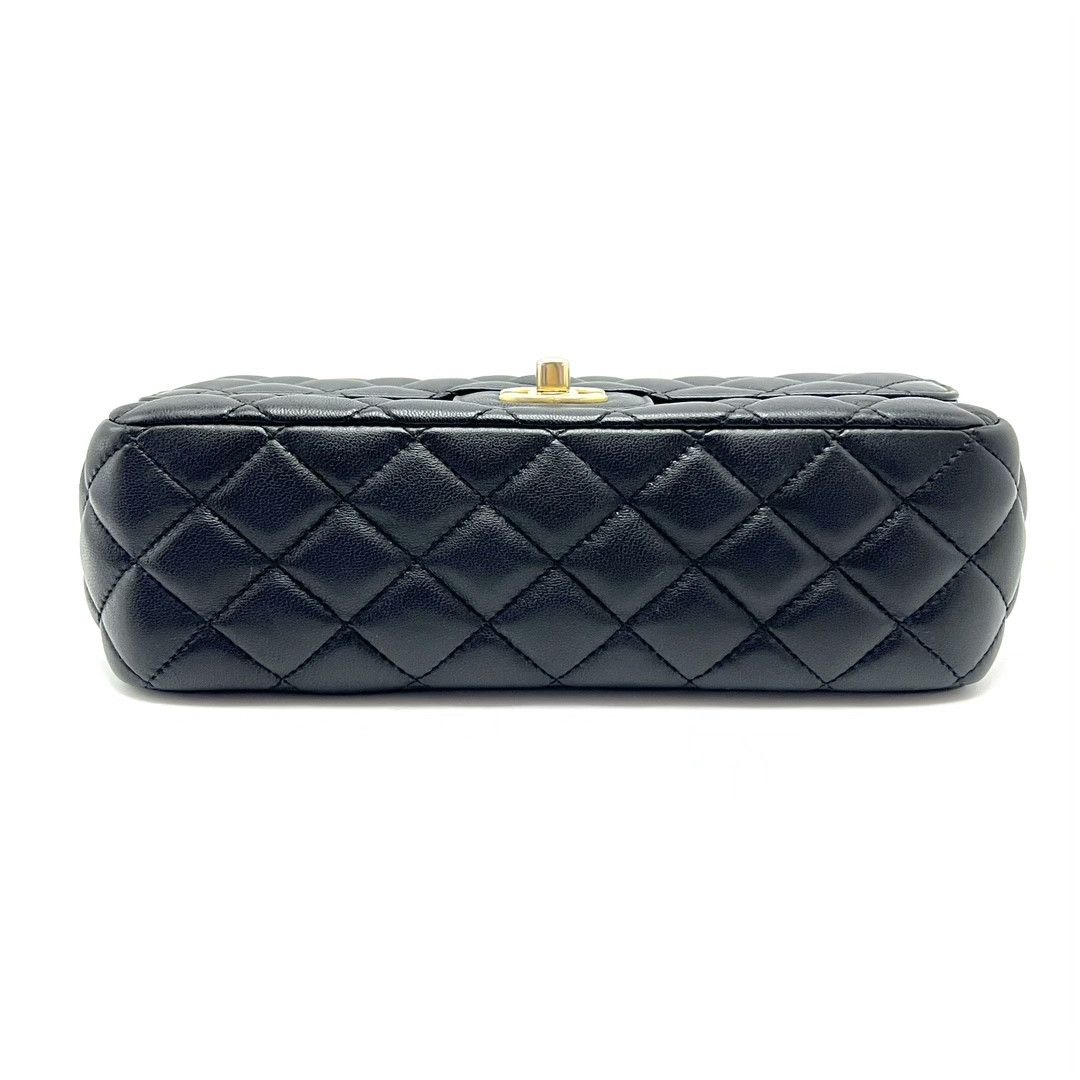 Chanel Pre-loved Bag Very good condition Size ONE SIZE - 5 Thumbnail