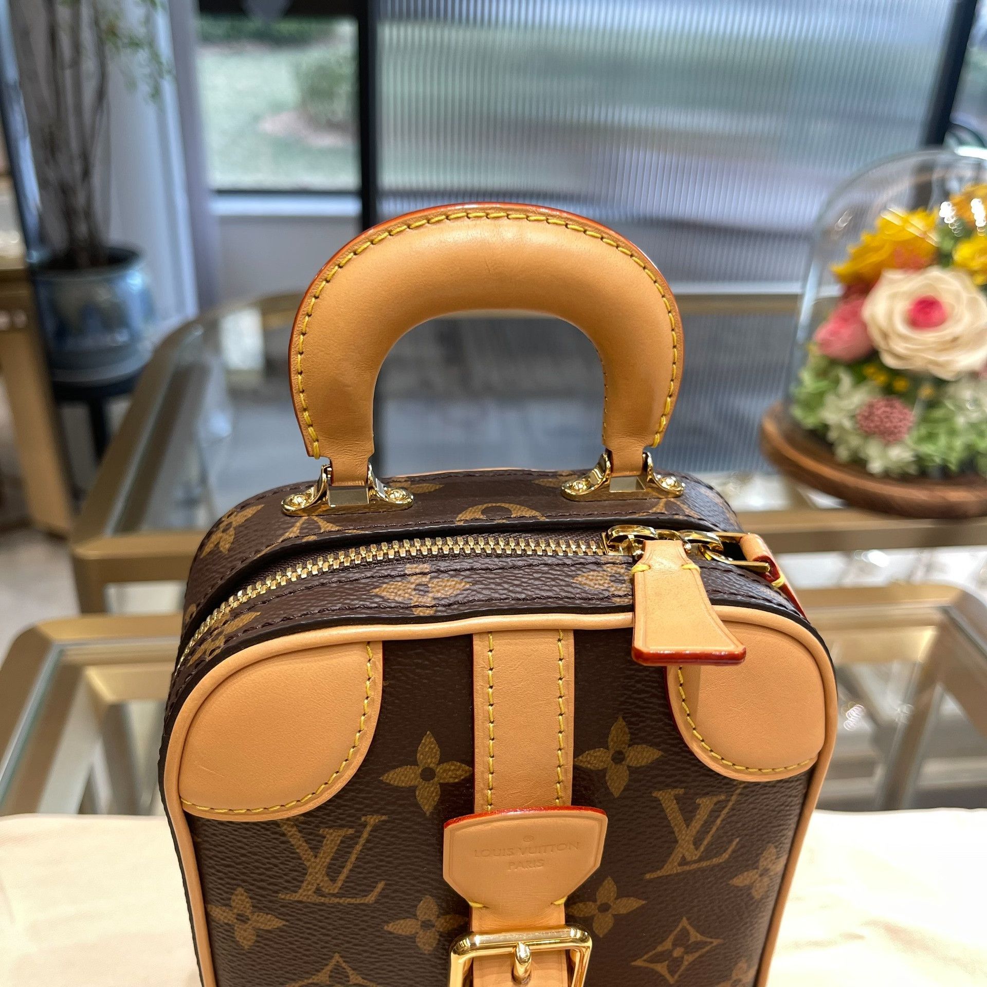 Louis Vuitton Pre-loved Bag Very good condition Size ONE SIZE - 2 Thumbnail