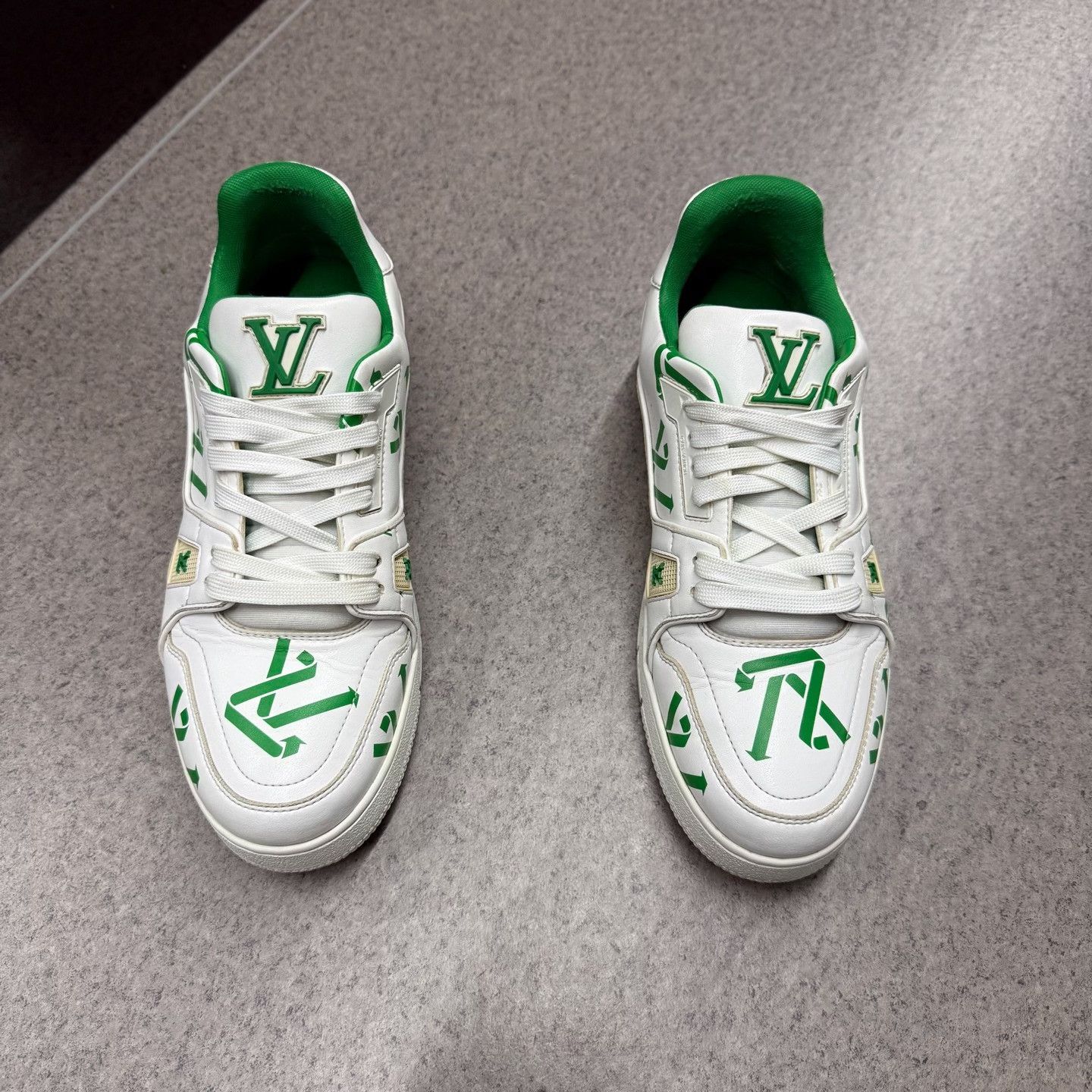 Louis Vuitton Louis Vuitton Training Green Lowtop Sneakers 8.5 Men Size US 8.5 / EU 41-42 - 5 Thumbnail
