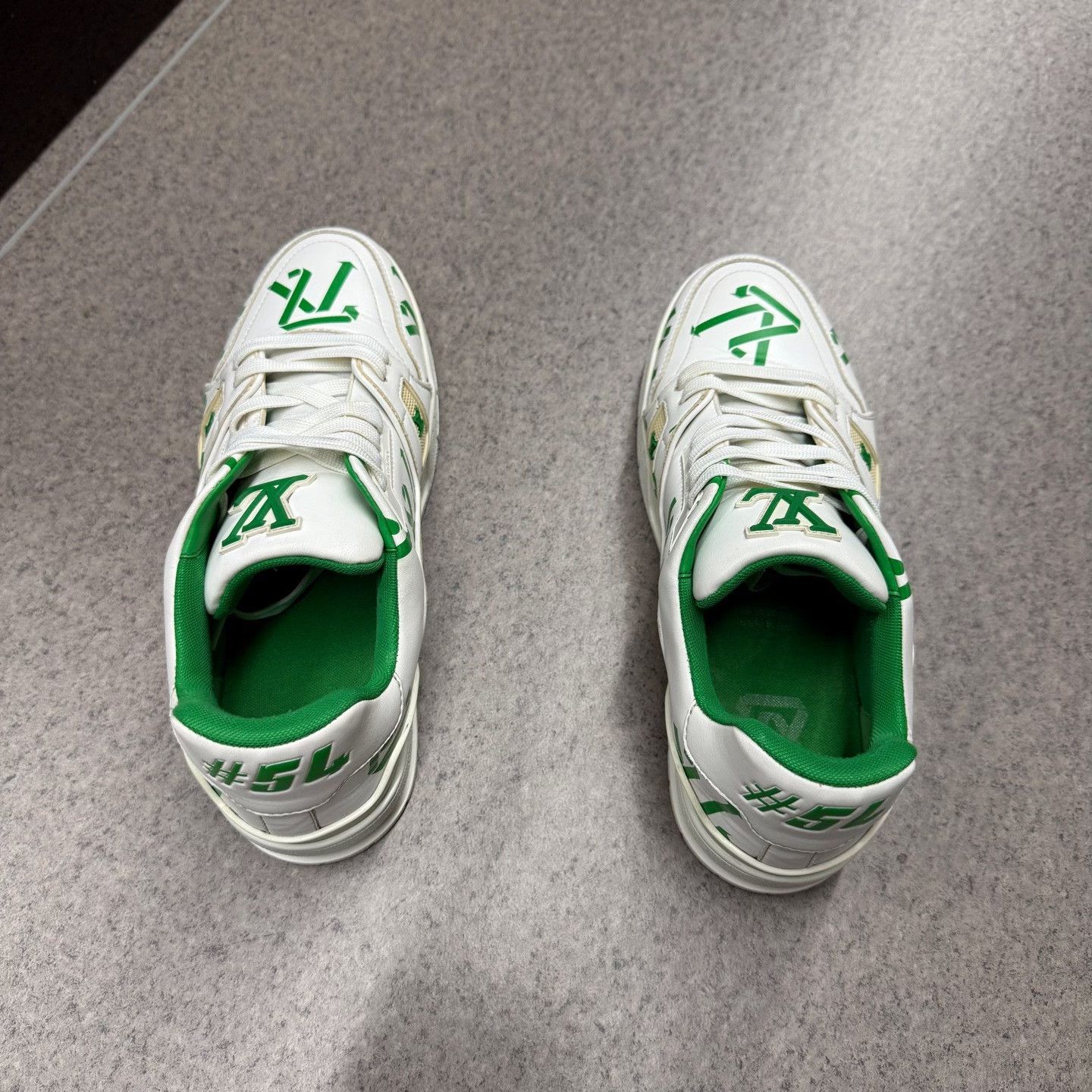 Louis Vuitton Louis Vuitton Training Green Lowtop Sneakers 8.5 Men Size US 8.5 / EU 41-42 - 8 Thumbnail