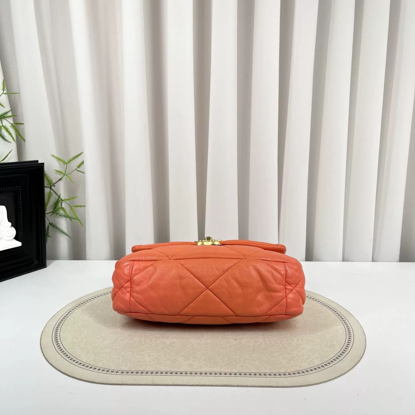 Chanel Pre-loved Bag Very good condition Size ONE SIZE - 3 Thumbnail