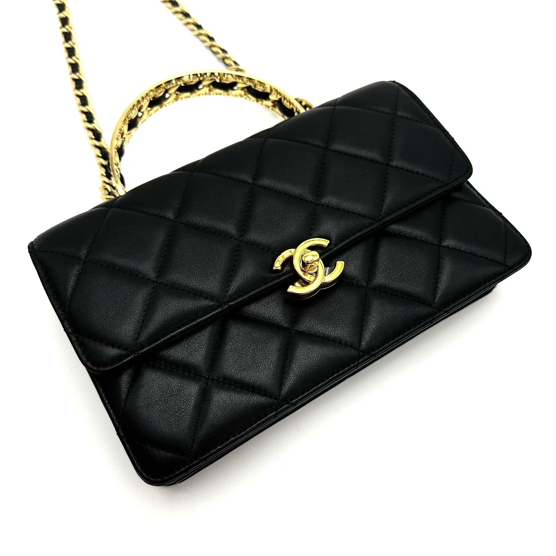 Chanel Pre-loved Bag Very good condition Size ONE SIZE - 4 Thumbnail