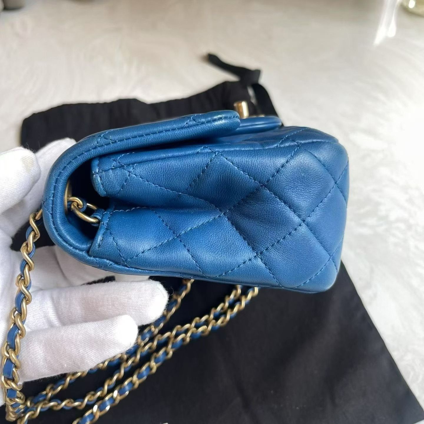 Chanel Pre-loved Bag Very good condition Size ONE SIZE - 4 Thumbnail
