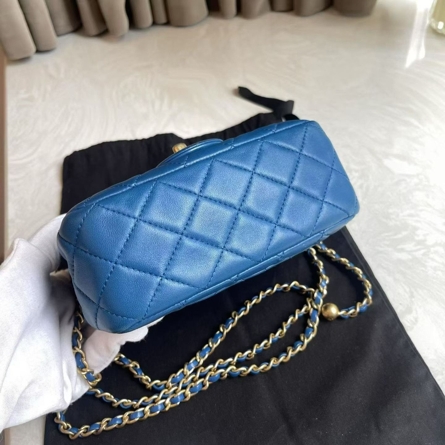 Chanel Pre-loved Bag Very good condition Size ONE SIZE - 3 Thumbnail