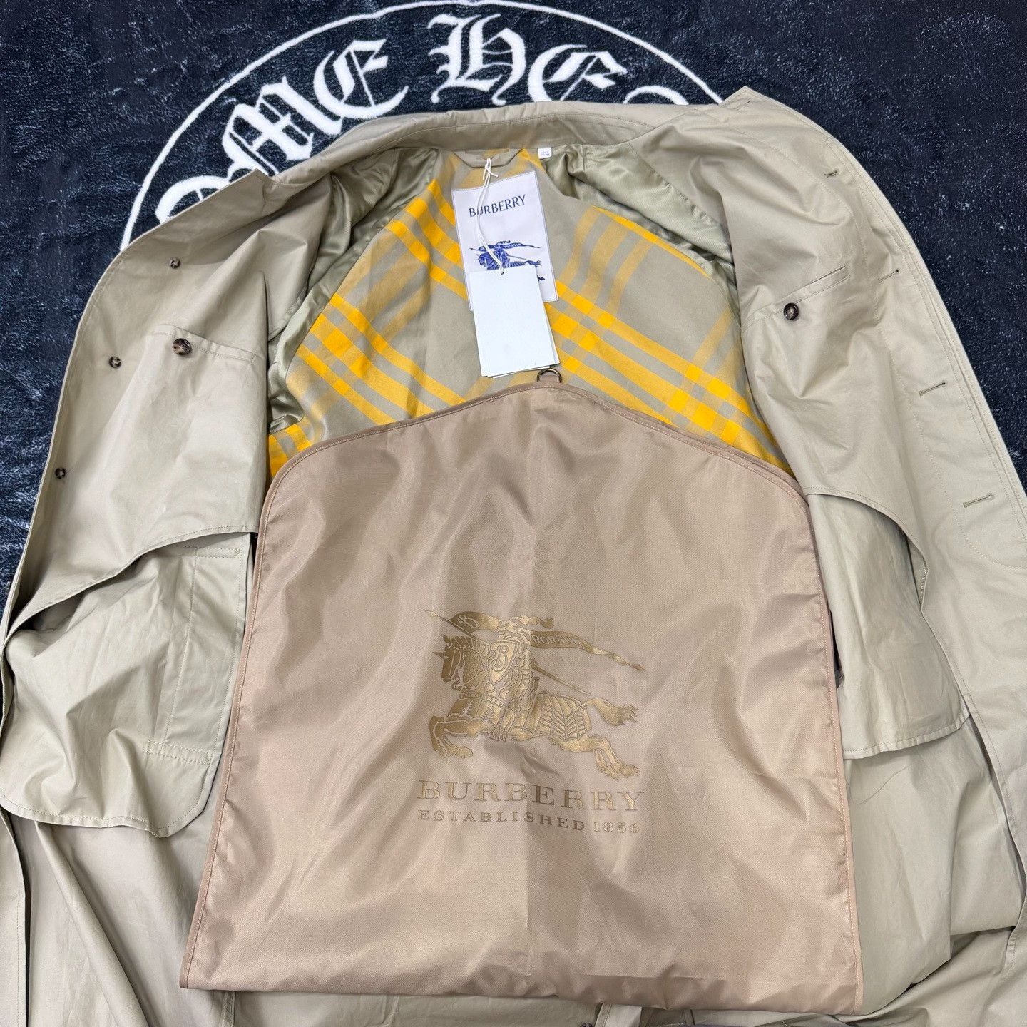 Burberry Burberry Beige Light Jacket l Men Size US L / EU 52-54 / 3 - 6 Thumbnail