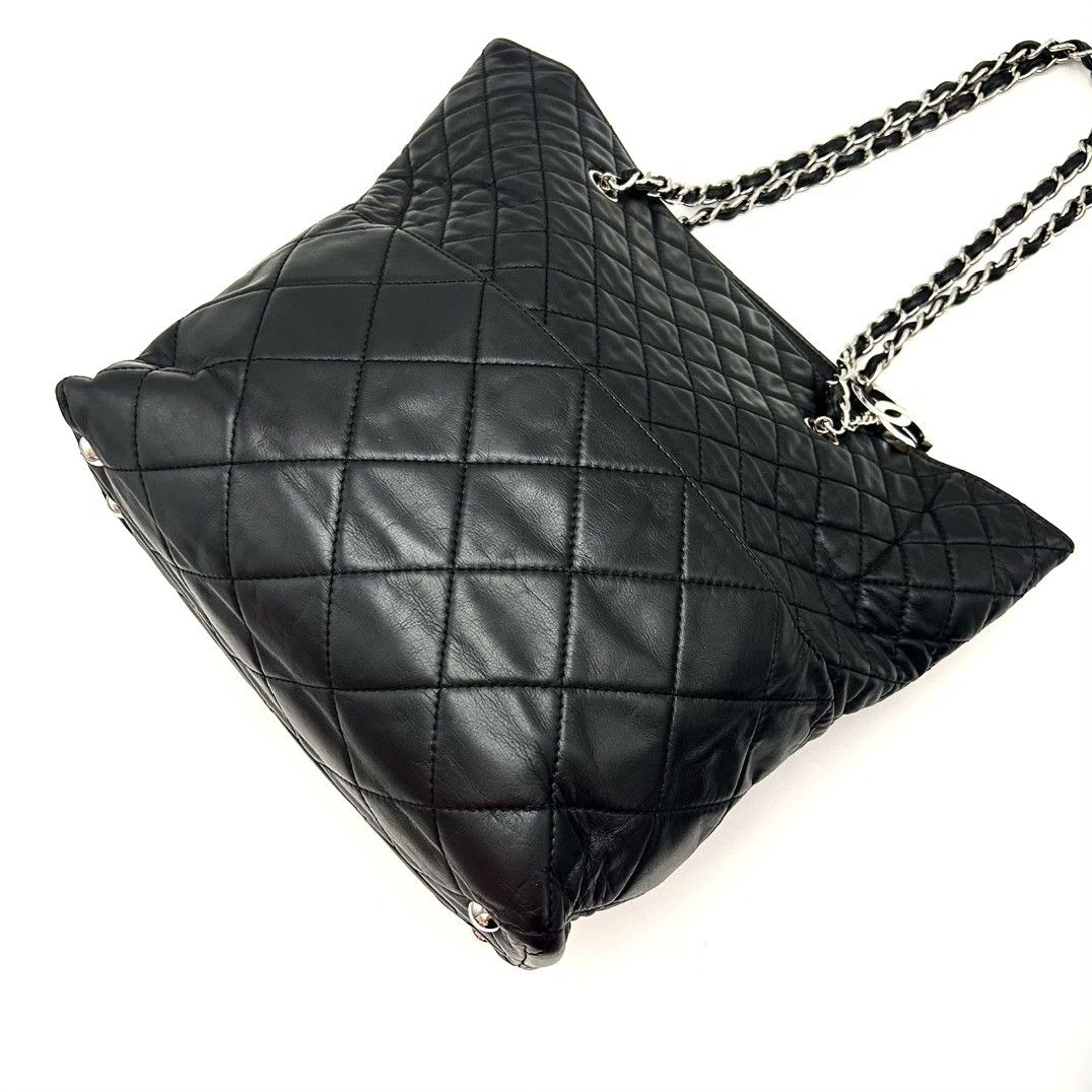 Chanel Pre-loved Bag Very good condition Size ONE SIZE - 3 Thumbnail